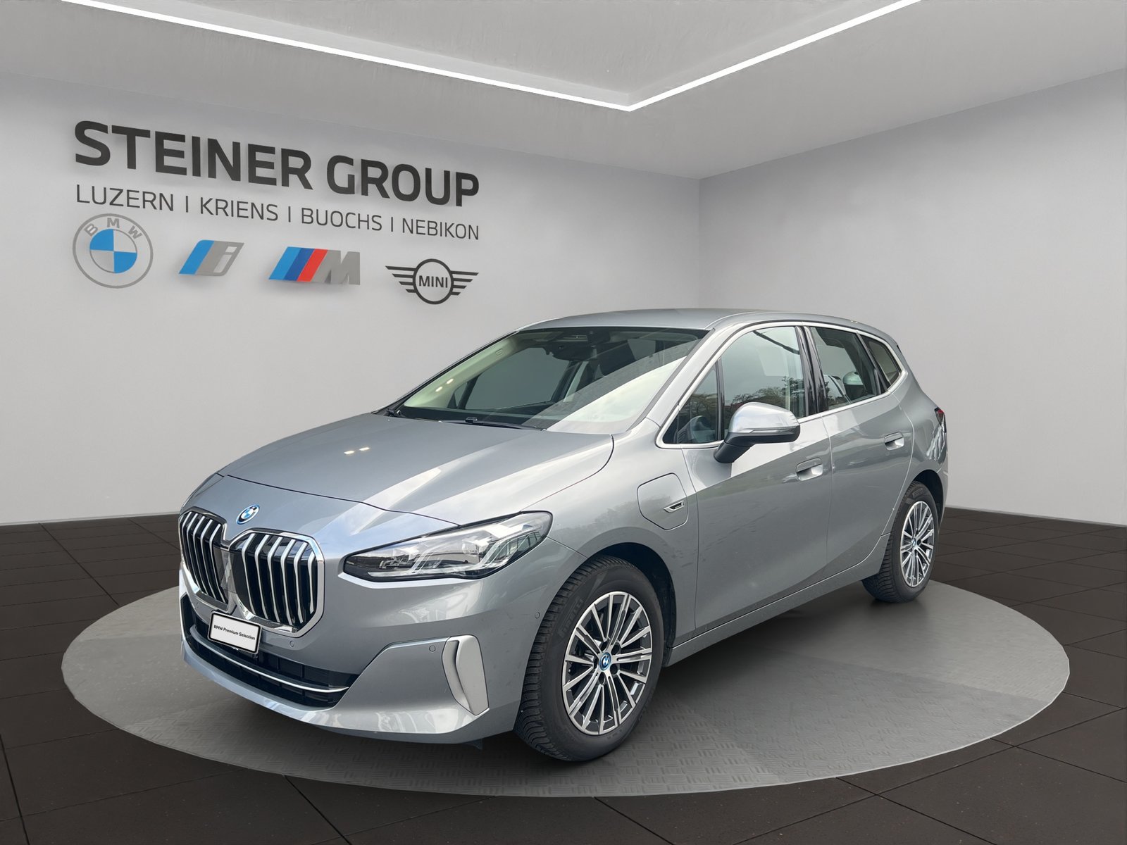 BMW 225e Active Tourer Luxury Line