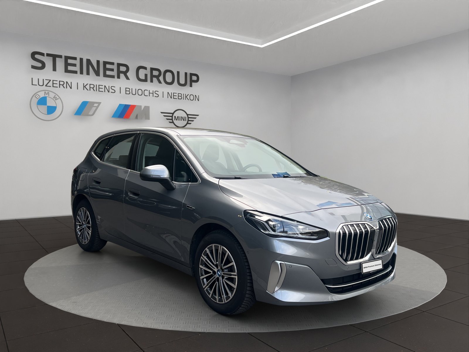 BMW 225e Active Tourer Luxury Line, Hybride Rechargeable Essence/Électricité, Occasion / Utilisé, Automatique - 3