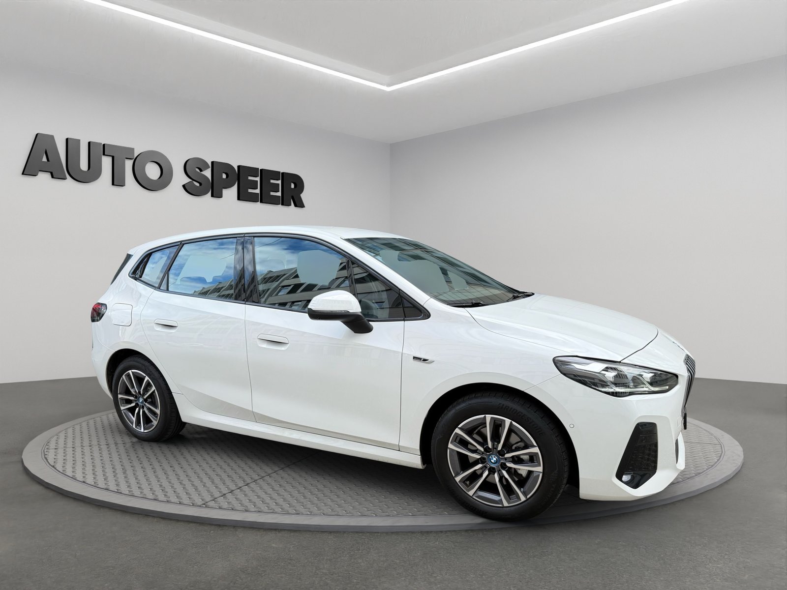 BMW 225e Active Tourer M Sport, Plug-in-Hybrid Benzin/Elektro, Occasion / Gebraucht, Automatik - 6