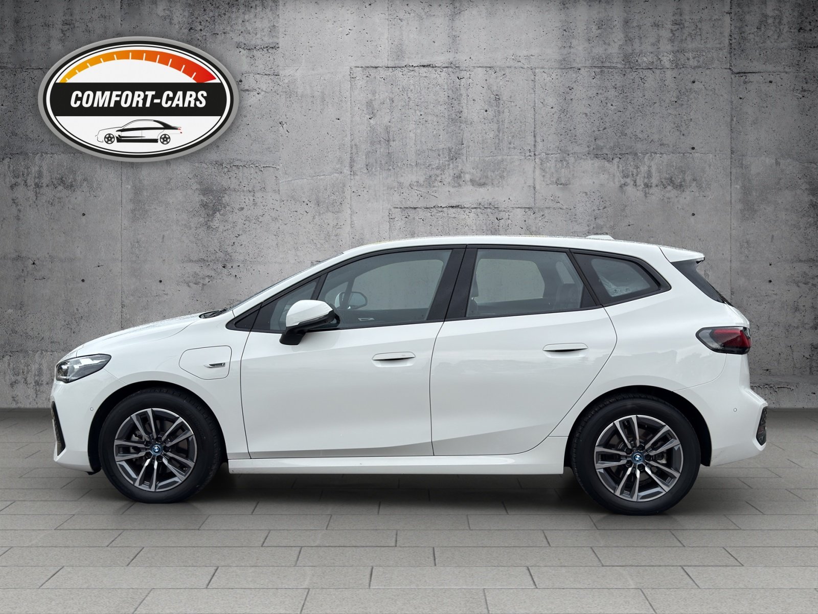 BMW 225e Active Tourer M Sport, Plug-in-Hybrid Benzin/Elektro, Occasion / Gebraucht, Automatik - 3