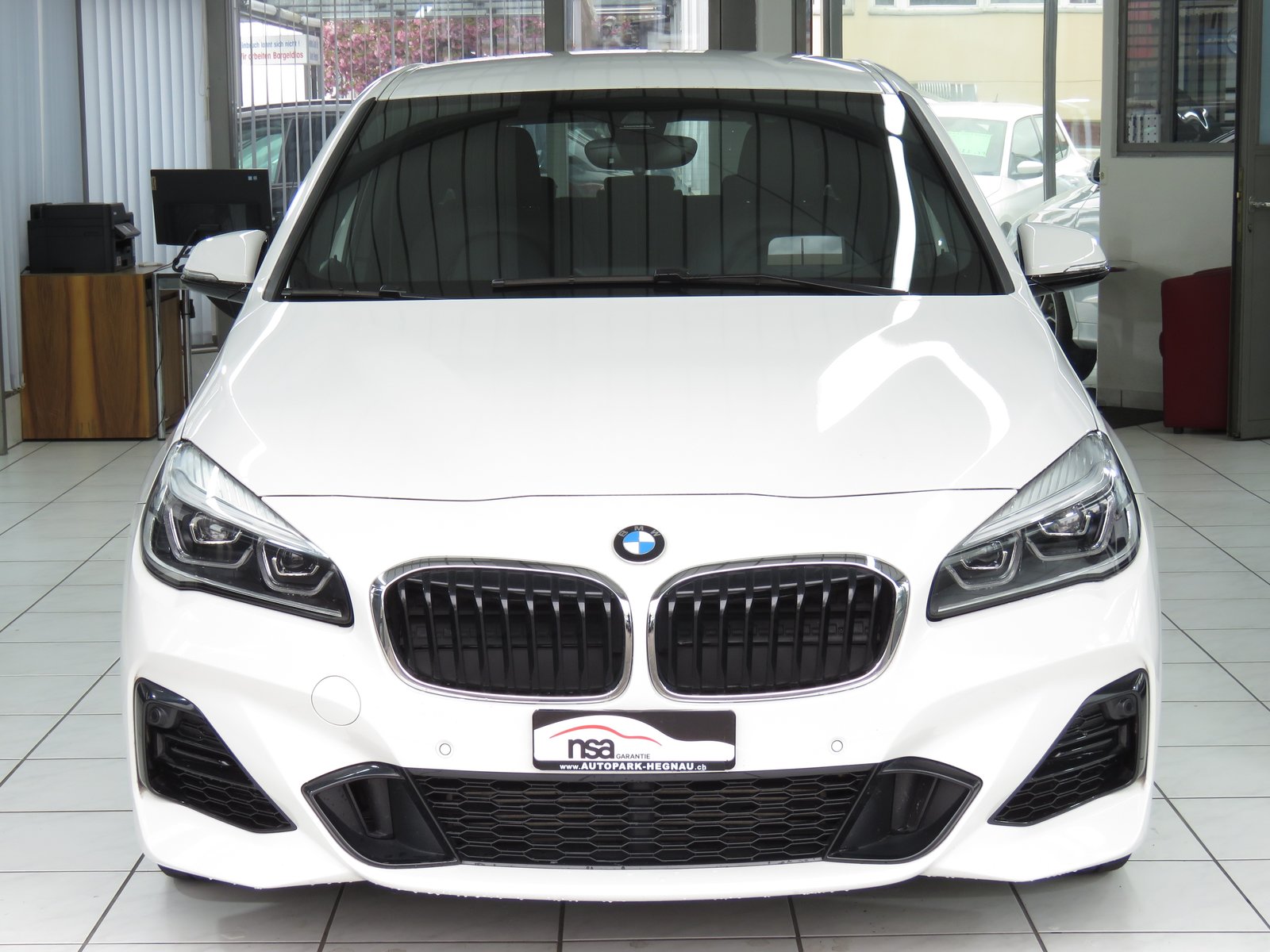 BMW 225xe iPerformance Active Tourer Steptronic M Sport, Plug-in-Hybrid Benzin/Elektro, Occasion / Gebraucht, Automatik - 2