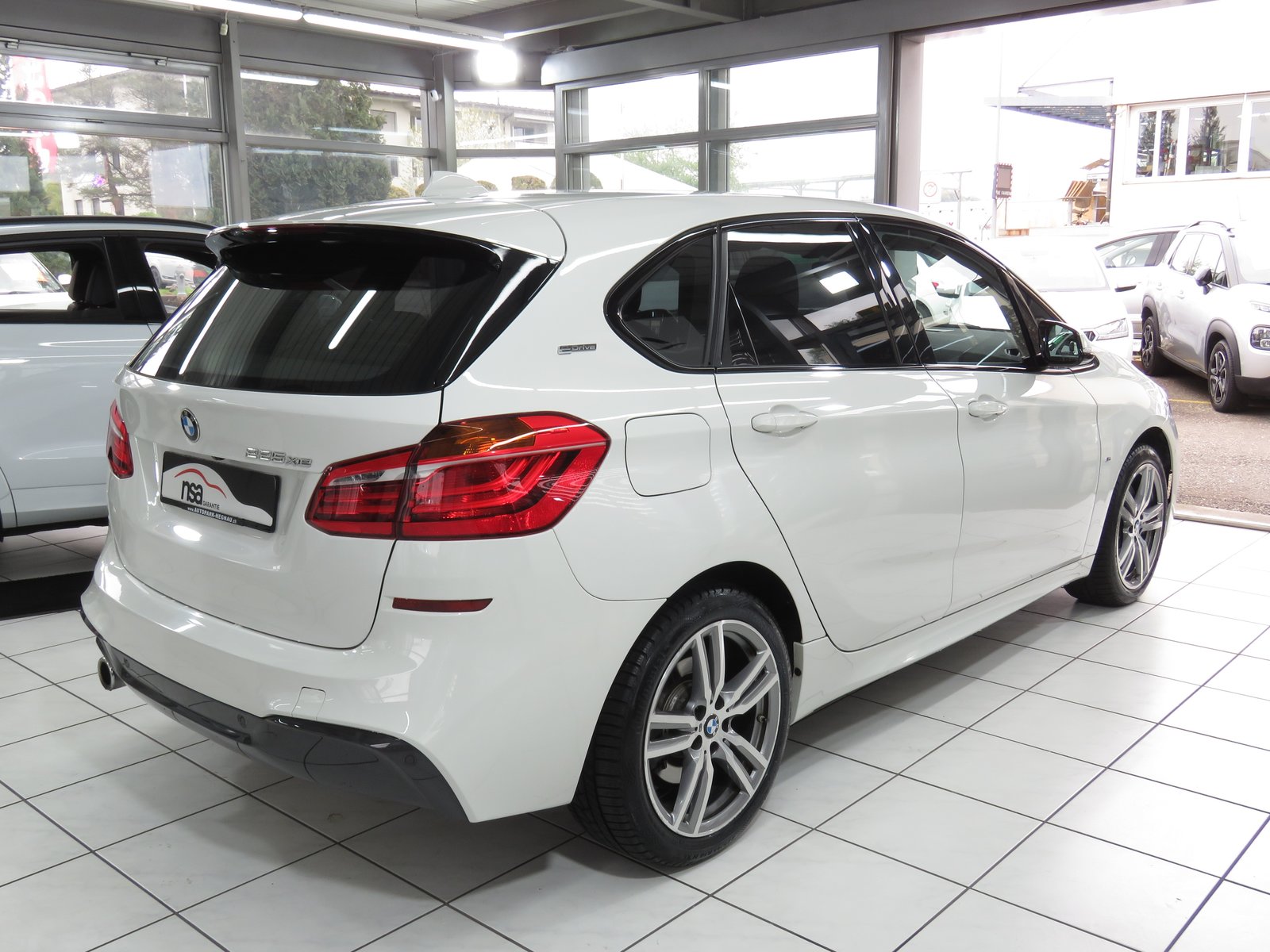 BMW 225xe iPerformance Active Tourer Steptronic M Sport, Plug-in-Hybrid Benzin/Elektro, Occasion / Gebraucht, Automatik - 4