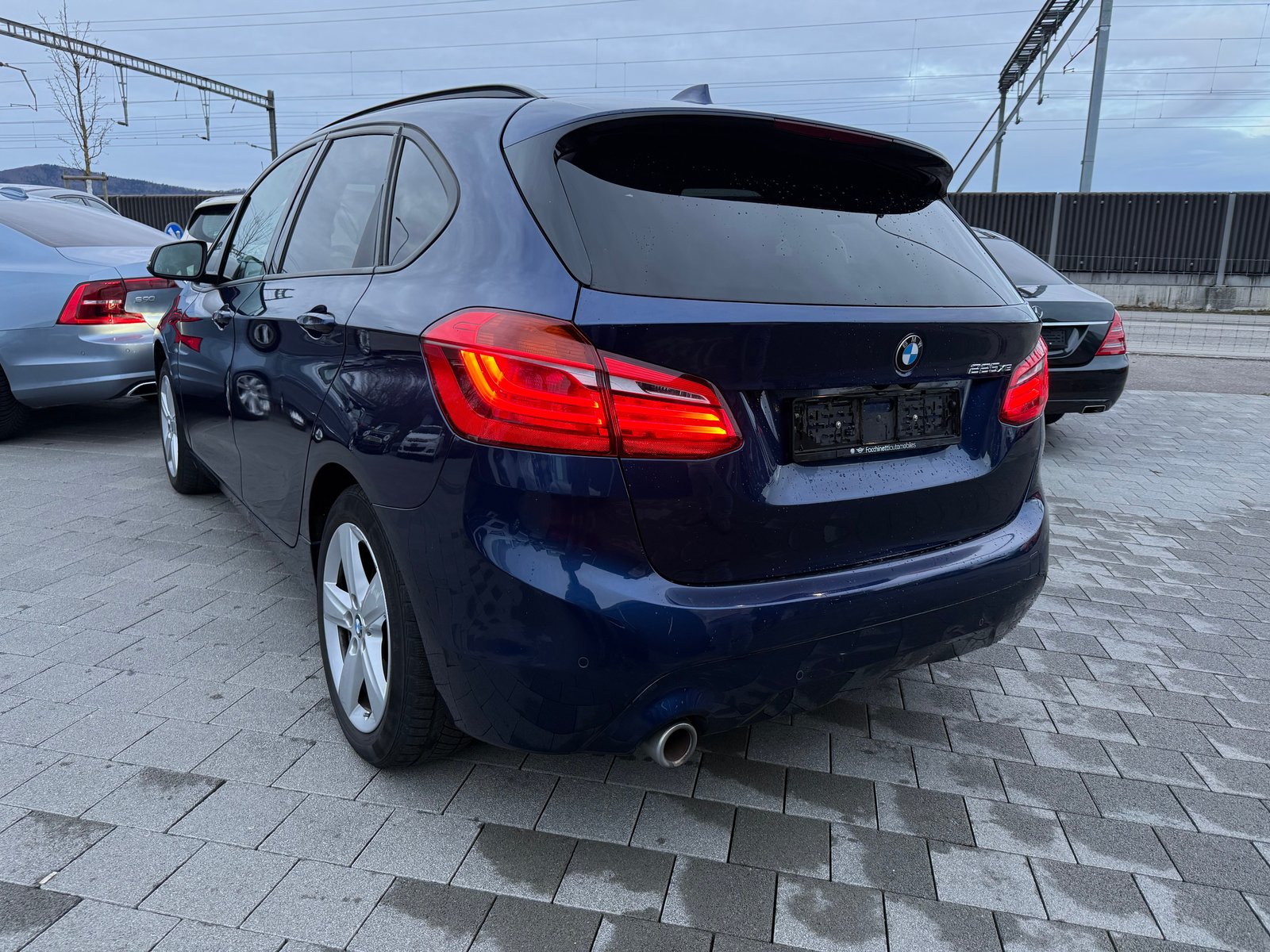BMW 225xe iPerformance Active Tourer Steptronic, Plug-in-Hybrid Petrol/Electric, Second hand / Used, Automatic - 3