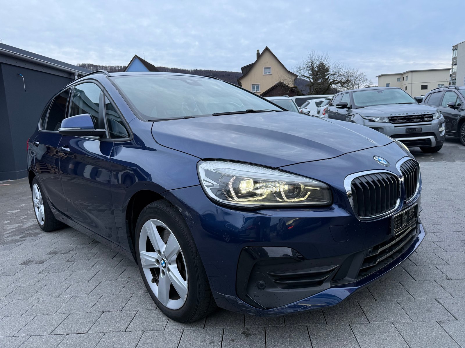 BMW 225xe iPerformance Active Tourer Steptronic, Plug-in-Hybrid Petrol/Electric, Second hand / Used, Automatic - 4