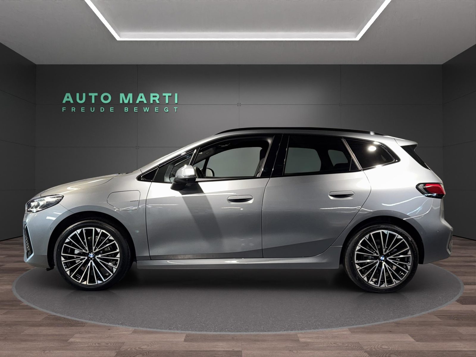 BMW 225e xDrive Active Tourer M Sport, Hybride Rechargeable Essence/Électricité, Occasion / Utilisé, Automatique - 3