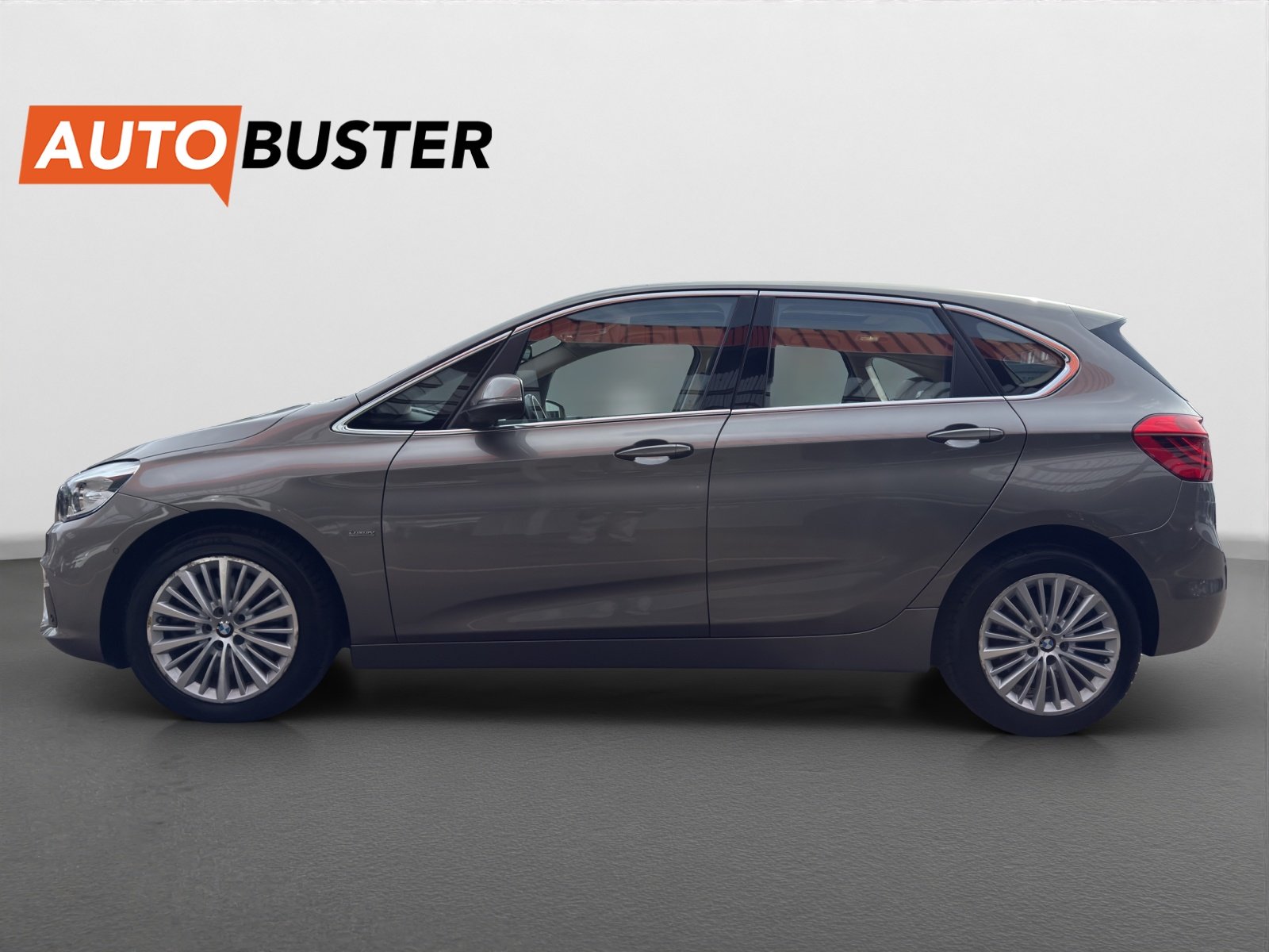 BMW 225i Active Tourer Steptronic, Benzin, Occasion / Gebraucht, Automatik - 2