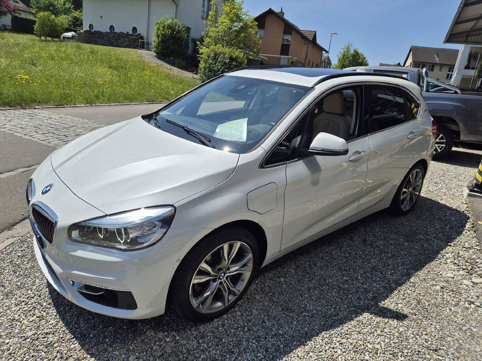 BMW 225xe Active Tourer Luxury Line, Hybride Rechargeable Essence/Électricité, Occasion / Utilisé, Automatique - 3