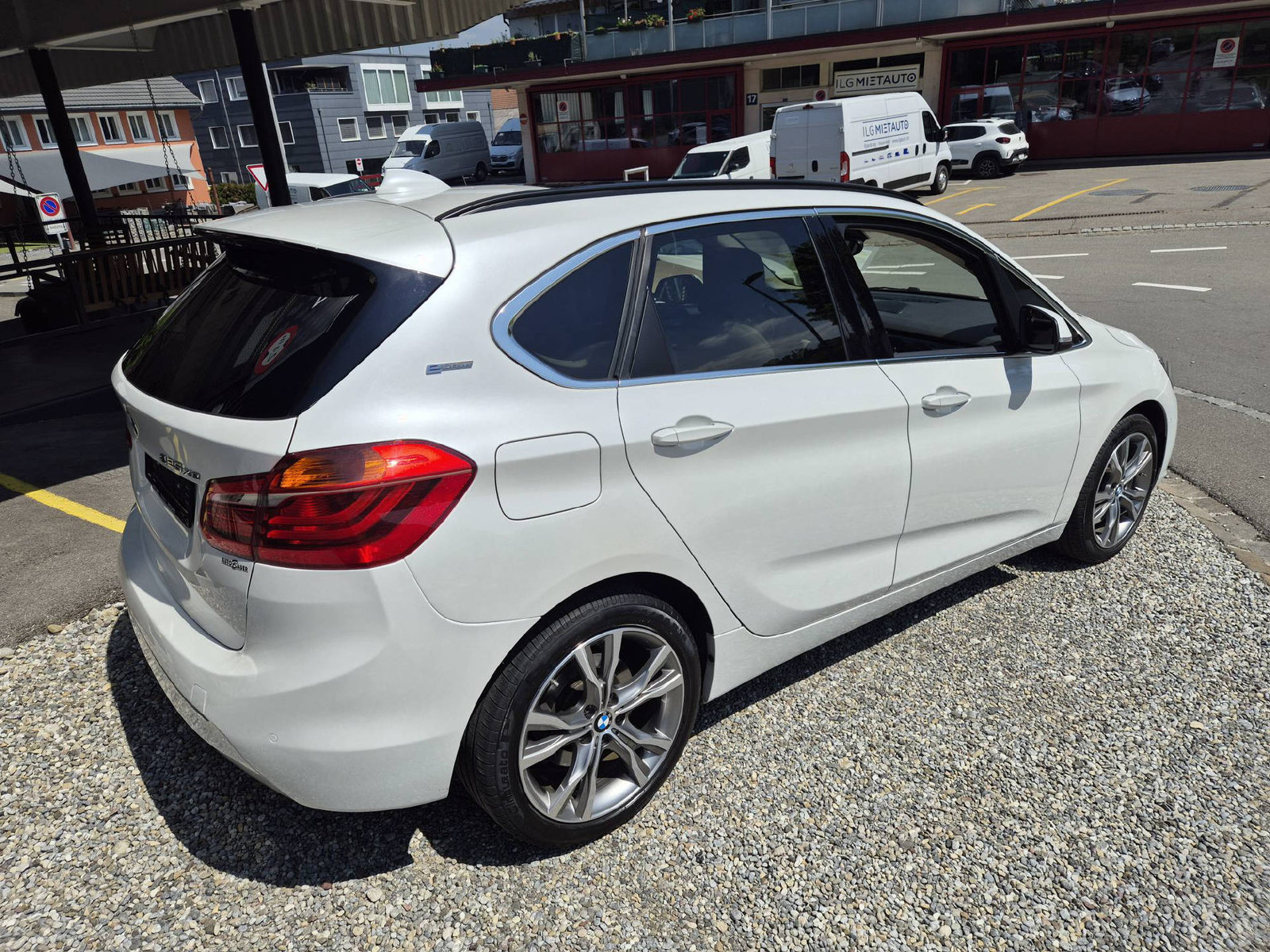 BMW 225xe Active Tourer Luxury Line, Hybride Rechargeable Essence/Électricité, Occasion / Utilisé, Automatique - 6