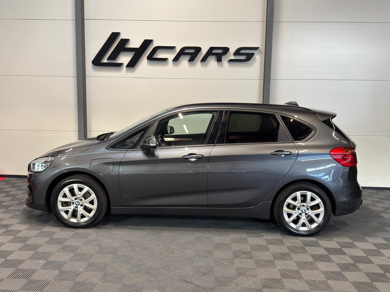BMW 225xe Active Tourer, Plug-in-Hybrid Benzina/Elettrica, Occasioni / Usate, Automatico - 2