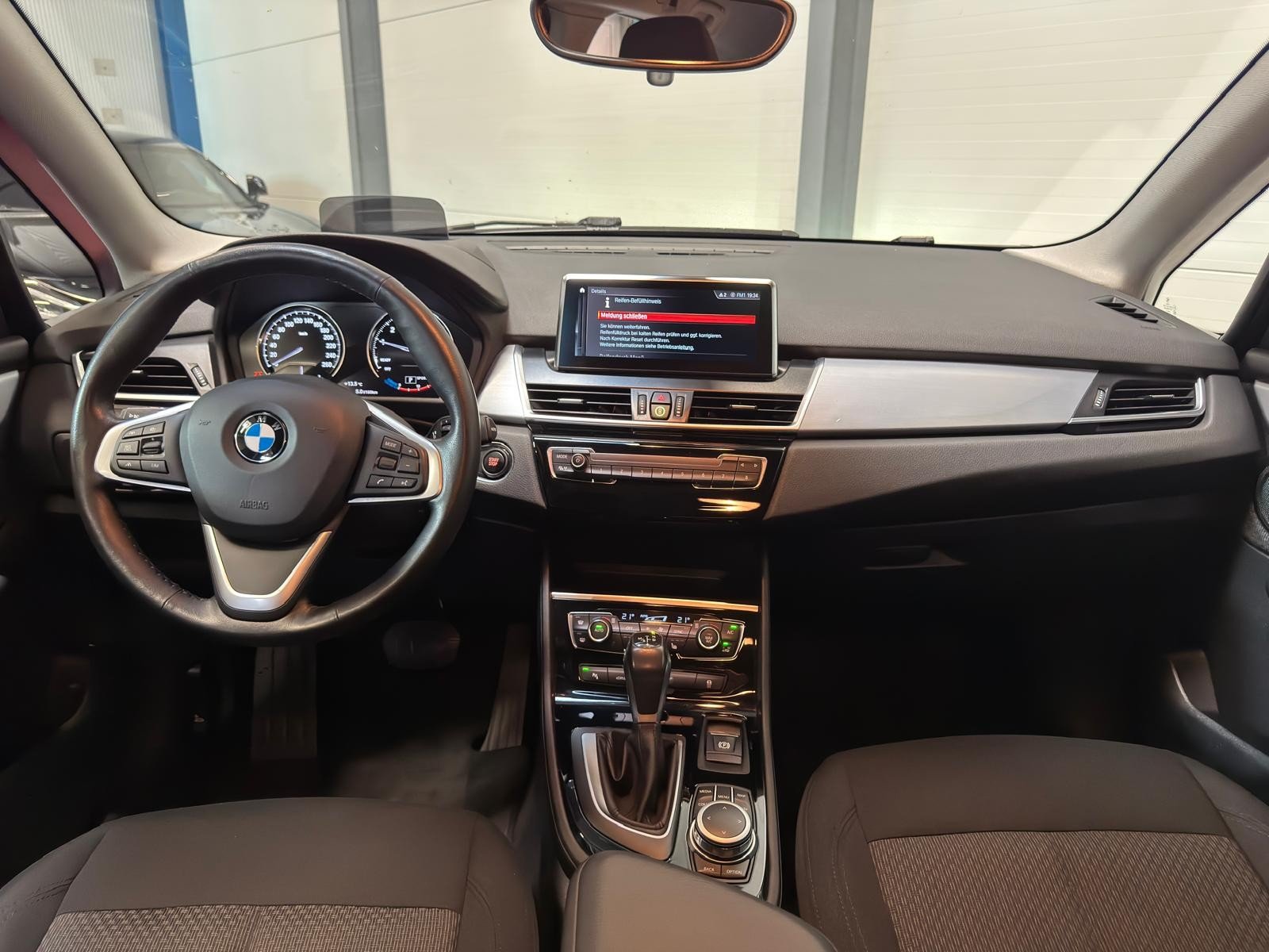 BMW 225xe Active Tourer, Plug-in-Hybrid Benzina/Elettrica, Occasioni / Usate, Automatico - 7