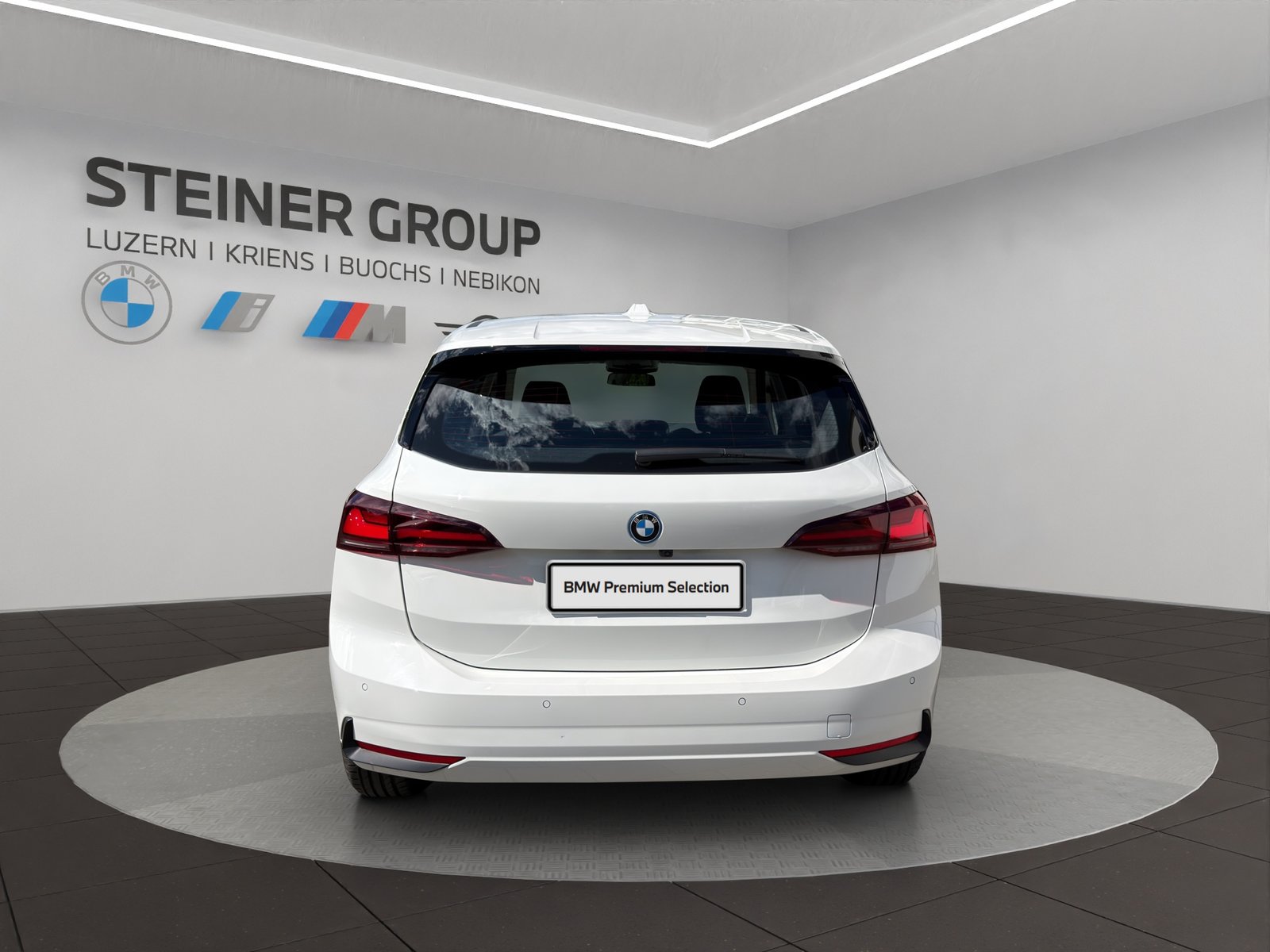 BMW 225e Active Tourer, Hybride Rechargeable Essence/Électricité, Occasion / Utilisé, Automatique - 7