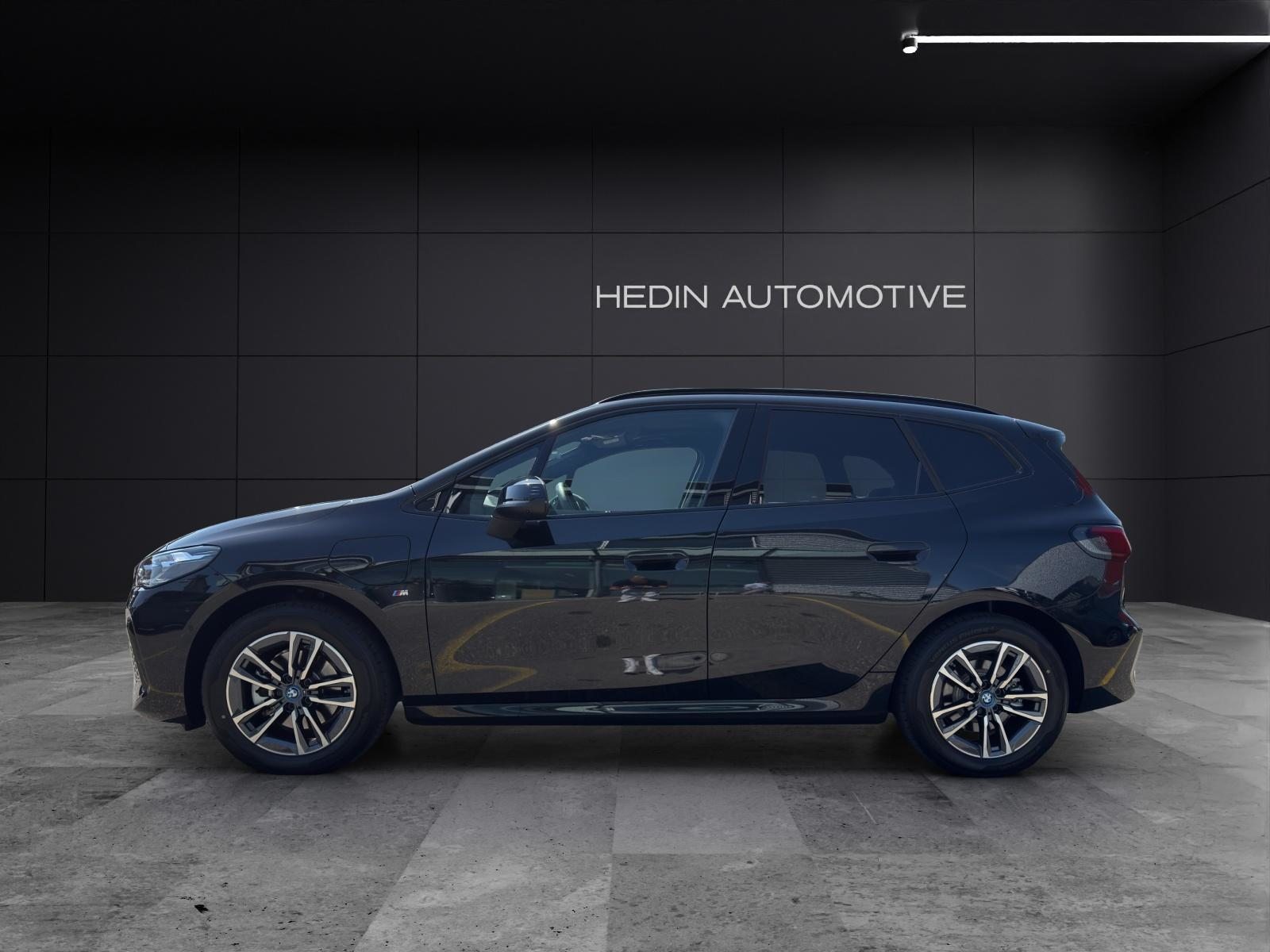 BMW 225e xDrive Active Tourer, Plug-in-Hybrid Benzin/Elektro, Occasion / Gebraucht, Automatik - 3