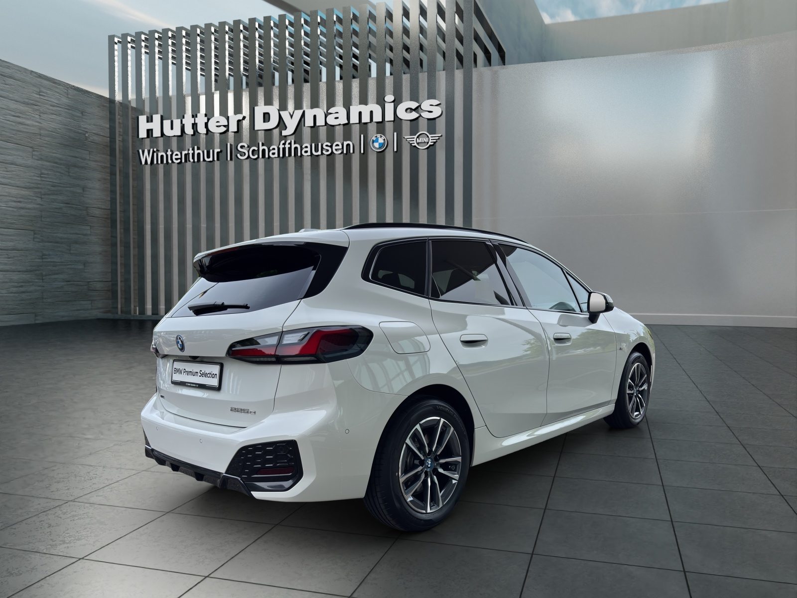 BMW 225e xDrive Active Tourer M Sportpaket, Plug-in-Hybrid Benzin/Elektro, Occasion / Gebraucht, Automatik - 6