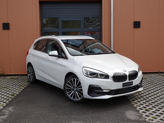 BMW 225xe iPerformance Active Tourer * Véhicule CH * Camé, Plug-in-Hybrid Petrol/Electric, Second hand / Used, Automatic