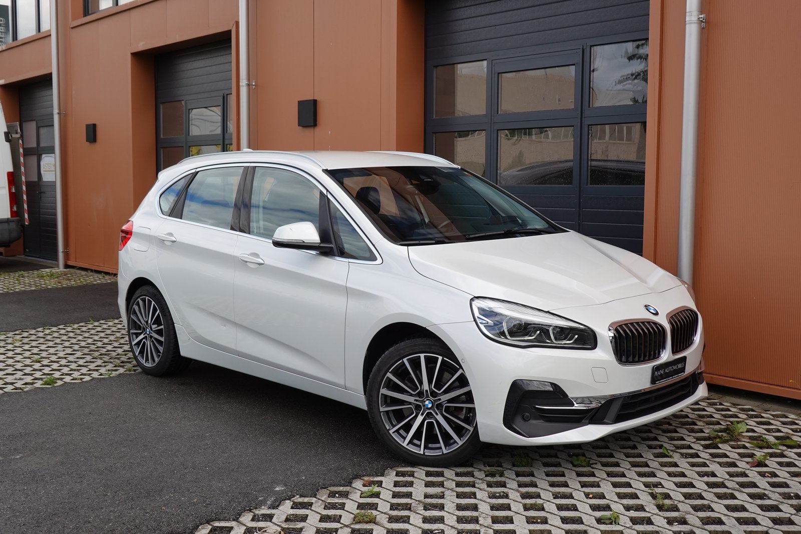 BMW 225xe iPerformance Active Tourer * Véhicule CH * Camé, Plug-in-Hybrid Petrol/Electric, Second hand / Used, Automatic - 7