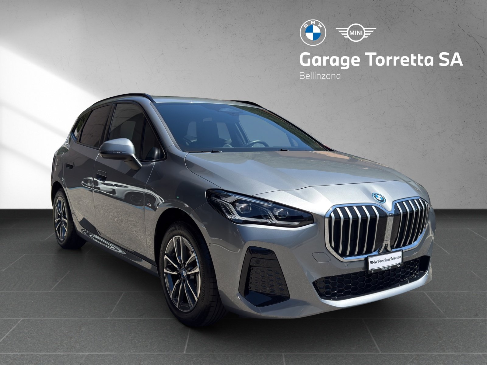 BMW 225e Active Tourer M Sport, Plug-in-Hybrid Benzin/Elektro, Occasion / Gebraucht, Automatik - 7