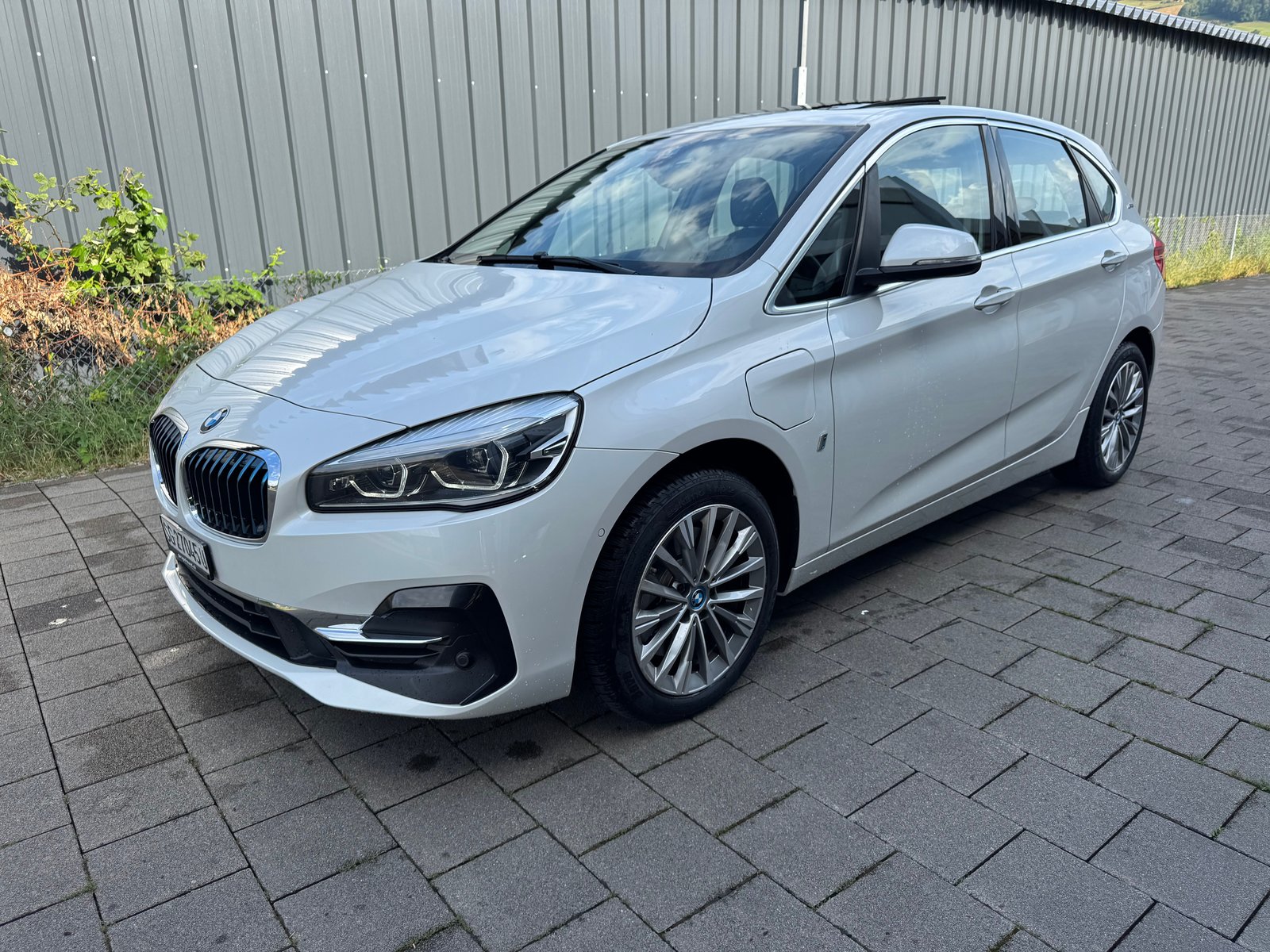 BMW 225xe iPerformance Active Tourer Steptronic Luxury Line, Hybride Rechargeable Essence/Électricité, Occasion / Utilisé, Automatique - 2