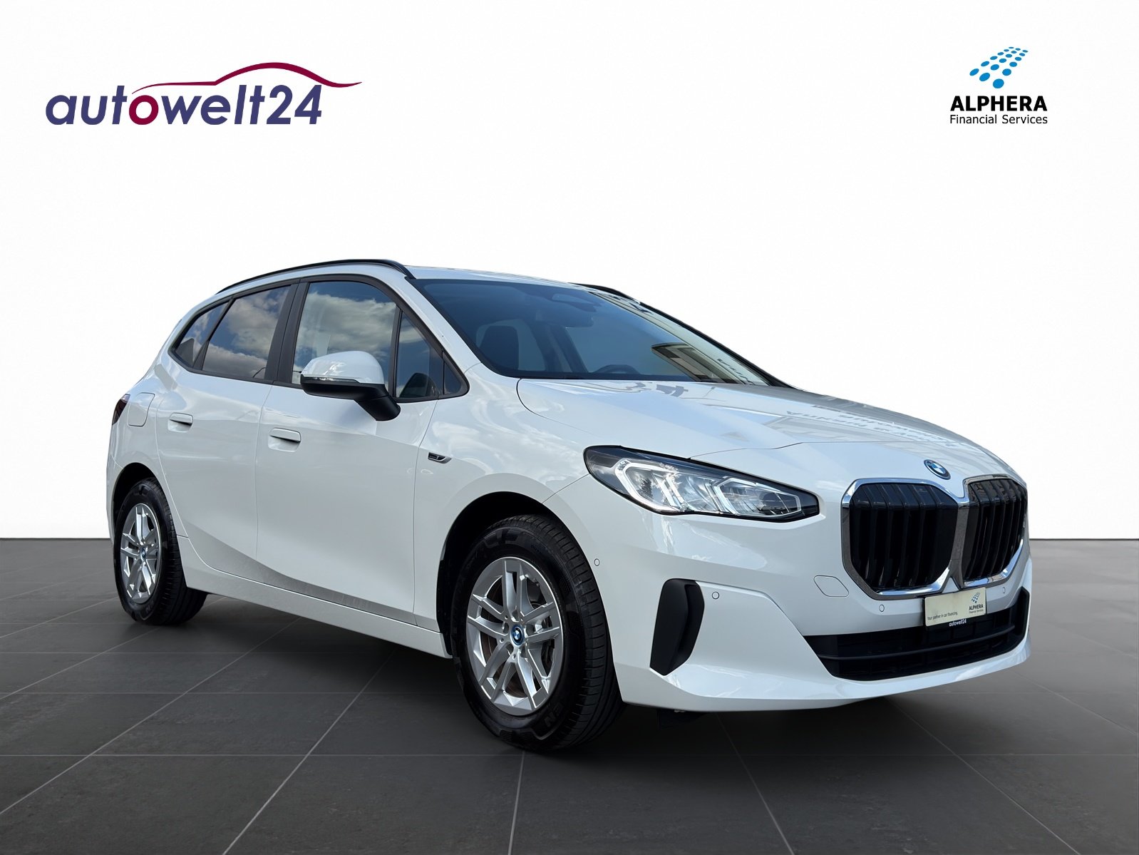 BMW 225e Active Tourer, Plug-in-Hybrid Petrol/Electric, Second hand / Used, Automatic - 4