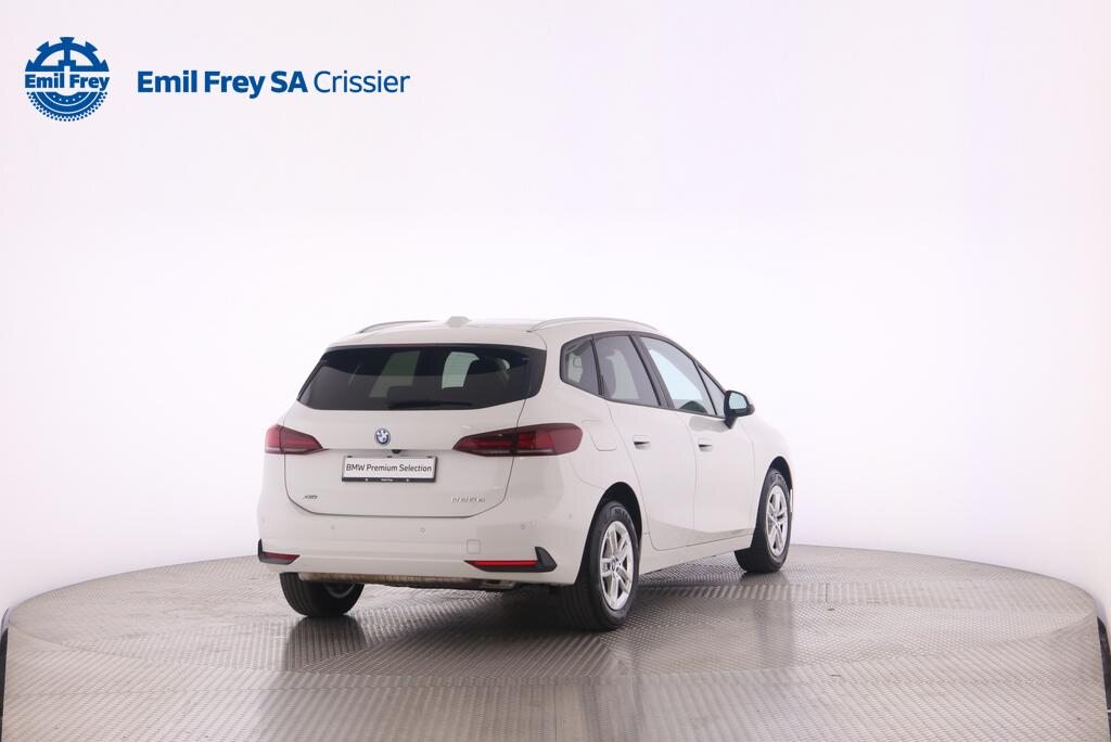 BMW 225e xDrive Active Tourer, Plug-in-Hybrid Petrol/Electric, Second hand / Used, Automatic - 3