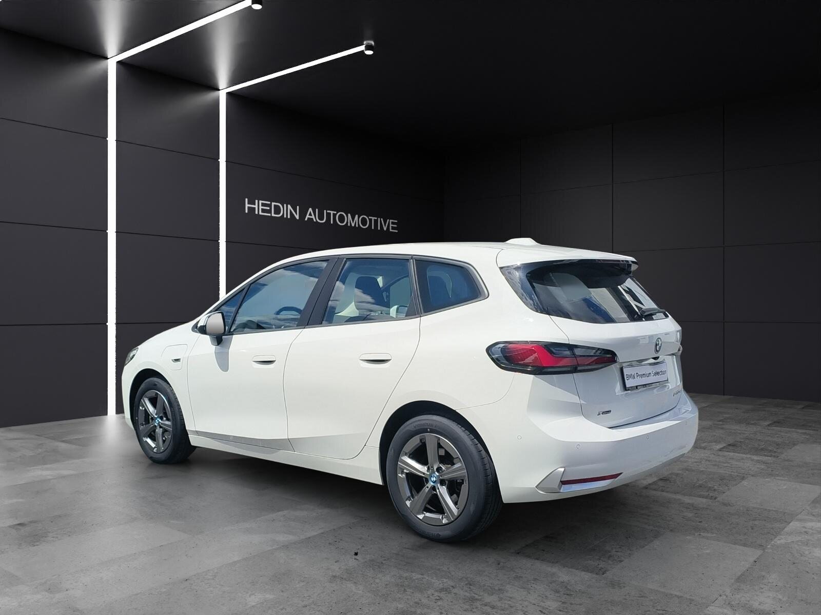 BMW 225e xDrive Active Tourer, Plug-in-Hybrid Benzina/Elettrica, Occasioni / Usate, Automatico - 3