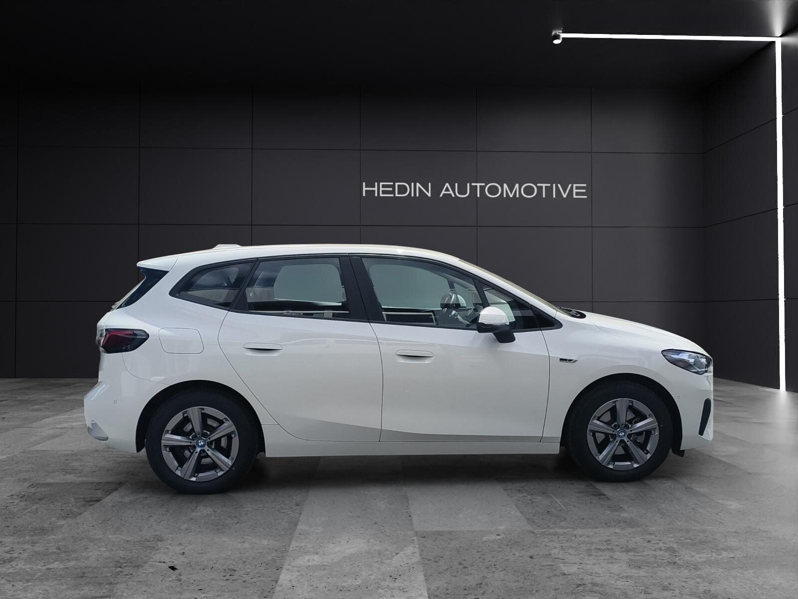 BMW 225e xDrive Active Tourer, Plug-in-Hybrid Benzina/Elettrica, Occasioni / Usate, Automatico - 6