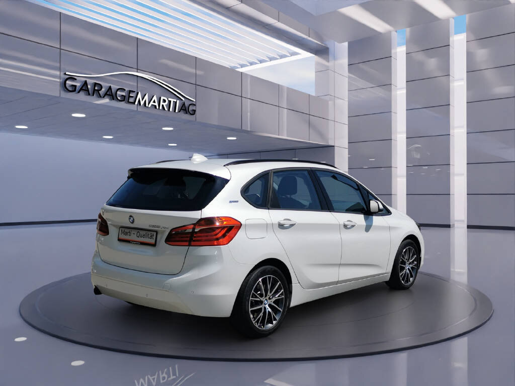 BMW 225xe Active Tourer, Hybride Rechargeable Essence/Électricité, Occasion / Utilisé, Automatique - 5