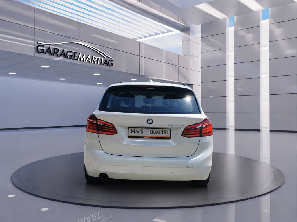 BMW 225xe Active Tourer, Hybride Rechargeable Essence/Électricité, Occasion / Utilisé, Automatique - 6