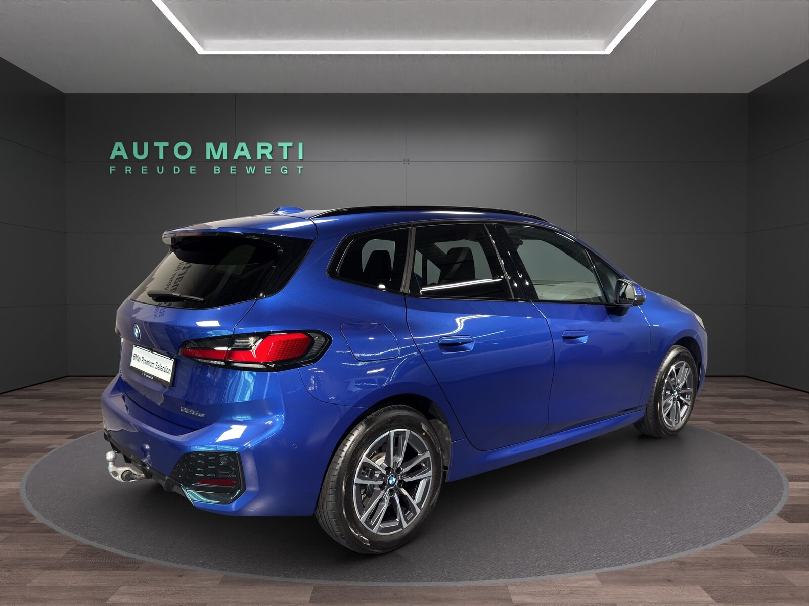 BMW 225e xDrive Active Tourer M Sport, Plug-in-Hybrid Petrol/Electric, Second hand / Used, Automatic - 5