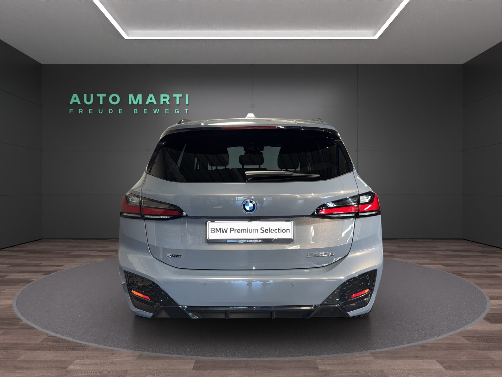 BMW 225e xDrive Active Tourer M Sport, Plug-in-Hybrid Petrol/Electric, Second hand / Used, Automatic - 4