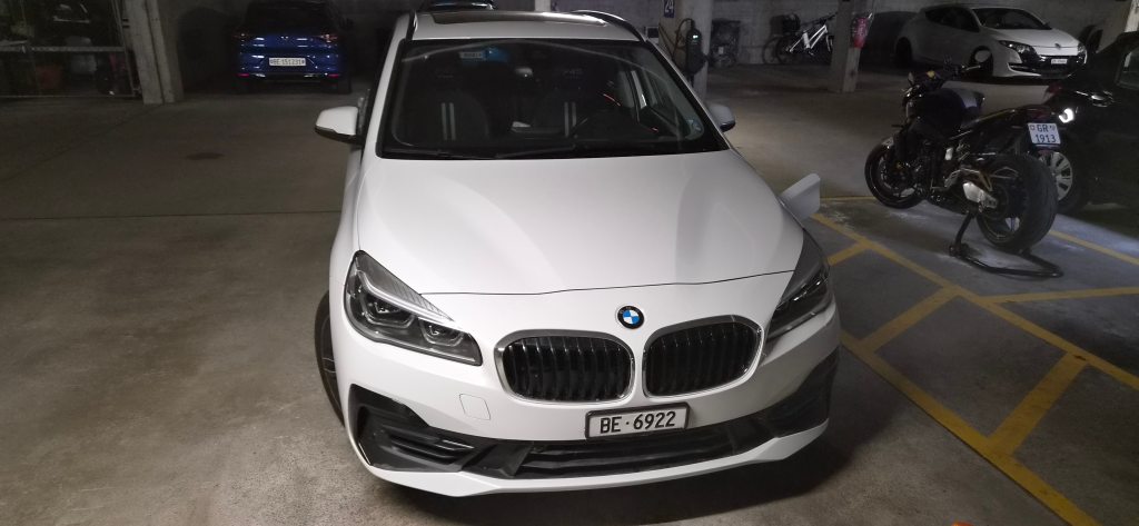 BMW 225 Active Tourer 225xe, Hybride Rechargeable Essence/Électricité, Occasion / Utilisé, Automatique - 3