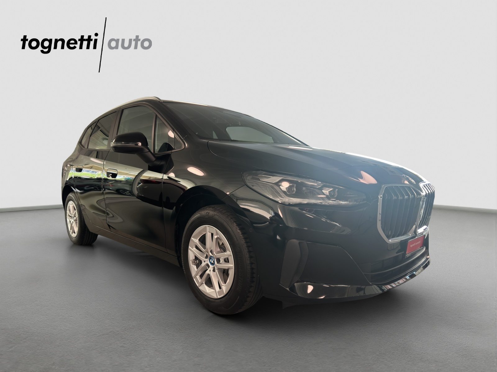 BMW 225e xDrive Act. Tourer, Benzin, Occasion / Gebraucht, Automat - 2