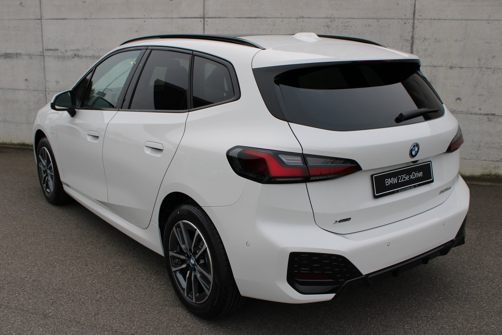 BMW 225e xDr. Act. T. M Sport, Plug-in-Hybrid Benzin/Elektro, Neuwagen, Automat - 4