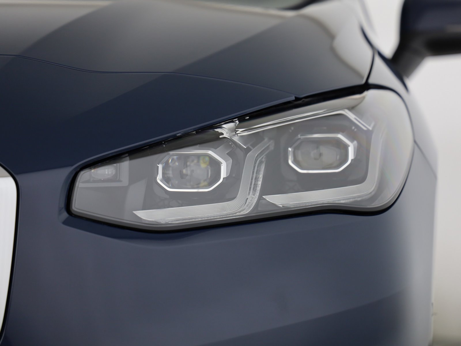 BMW 225e Act. Tourer, Plug-in-Hybrid Benzin/Elektro, Neuwagen, Automatik - 7