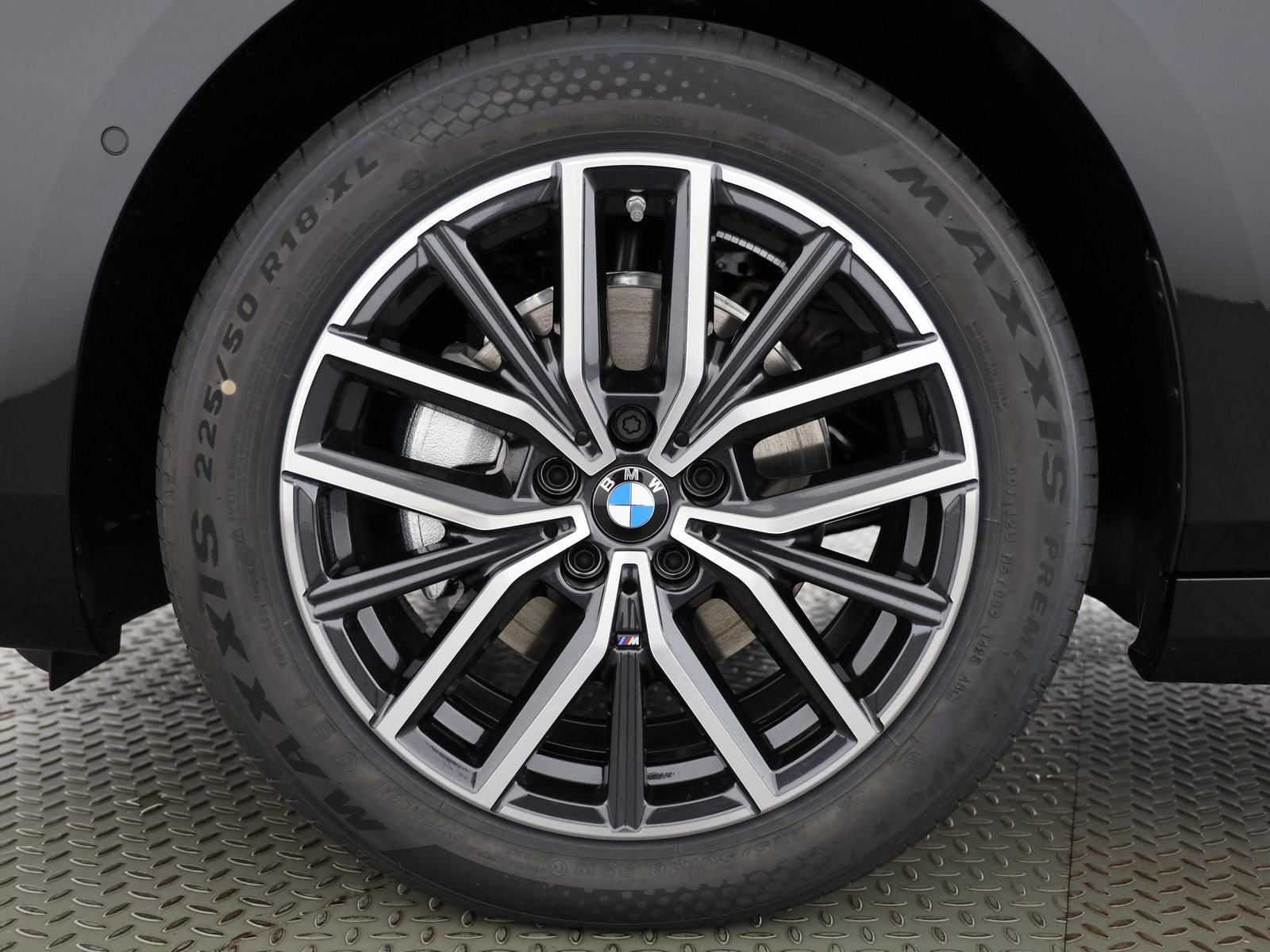 BMW 225e xDrive paddles Active Tourer, Hybride Rechargeable Essence/Électricité, Voiture nouvelle, Automatique - 7