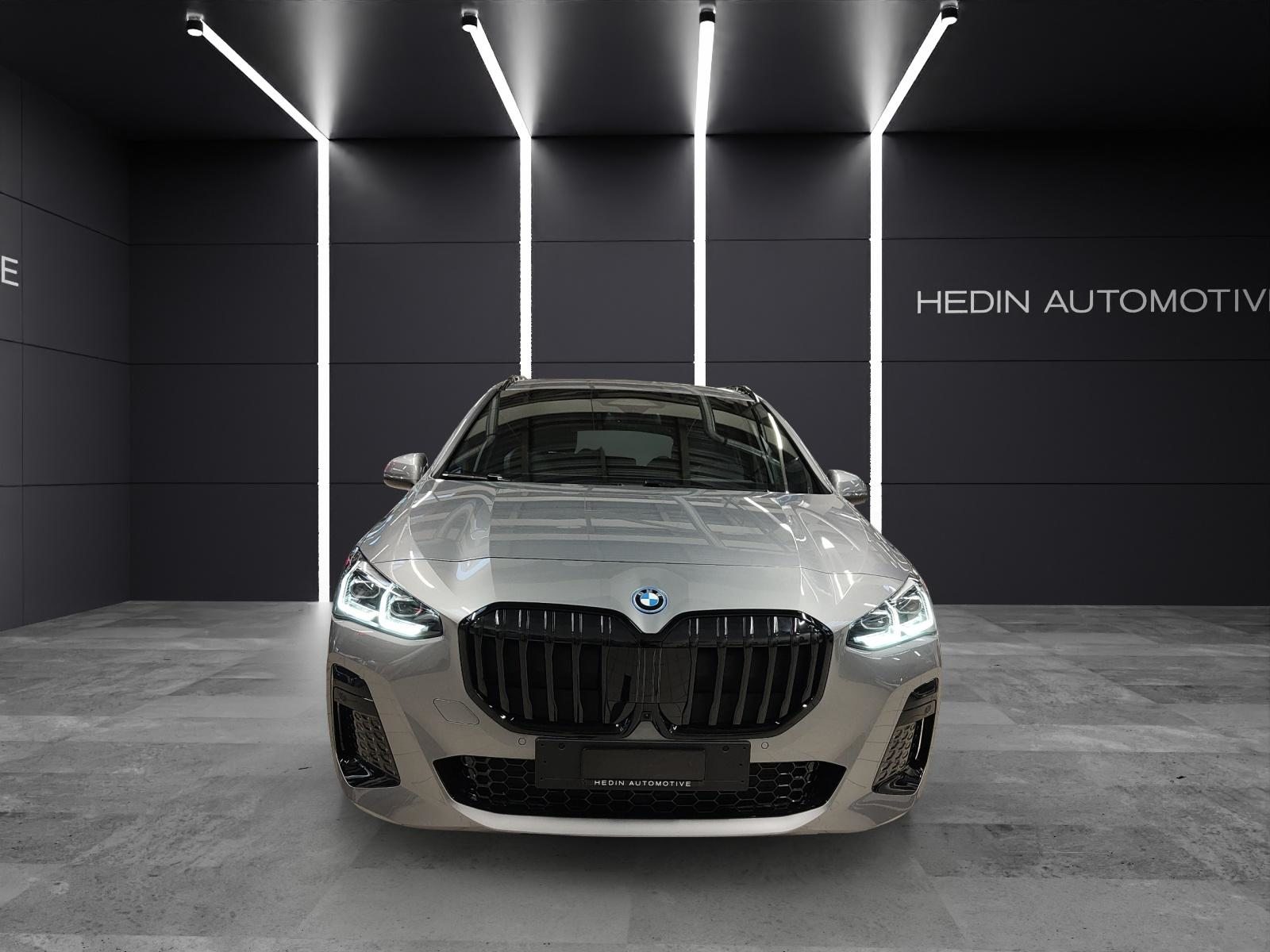 BMW 225e xDrive paddles Active Tourer, Hybride Rechargeable Essence/Électricité, Voiture nouvelle, Automatique - 3