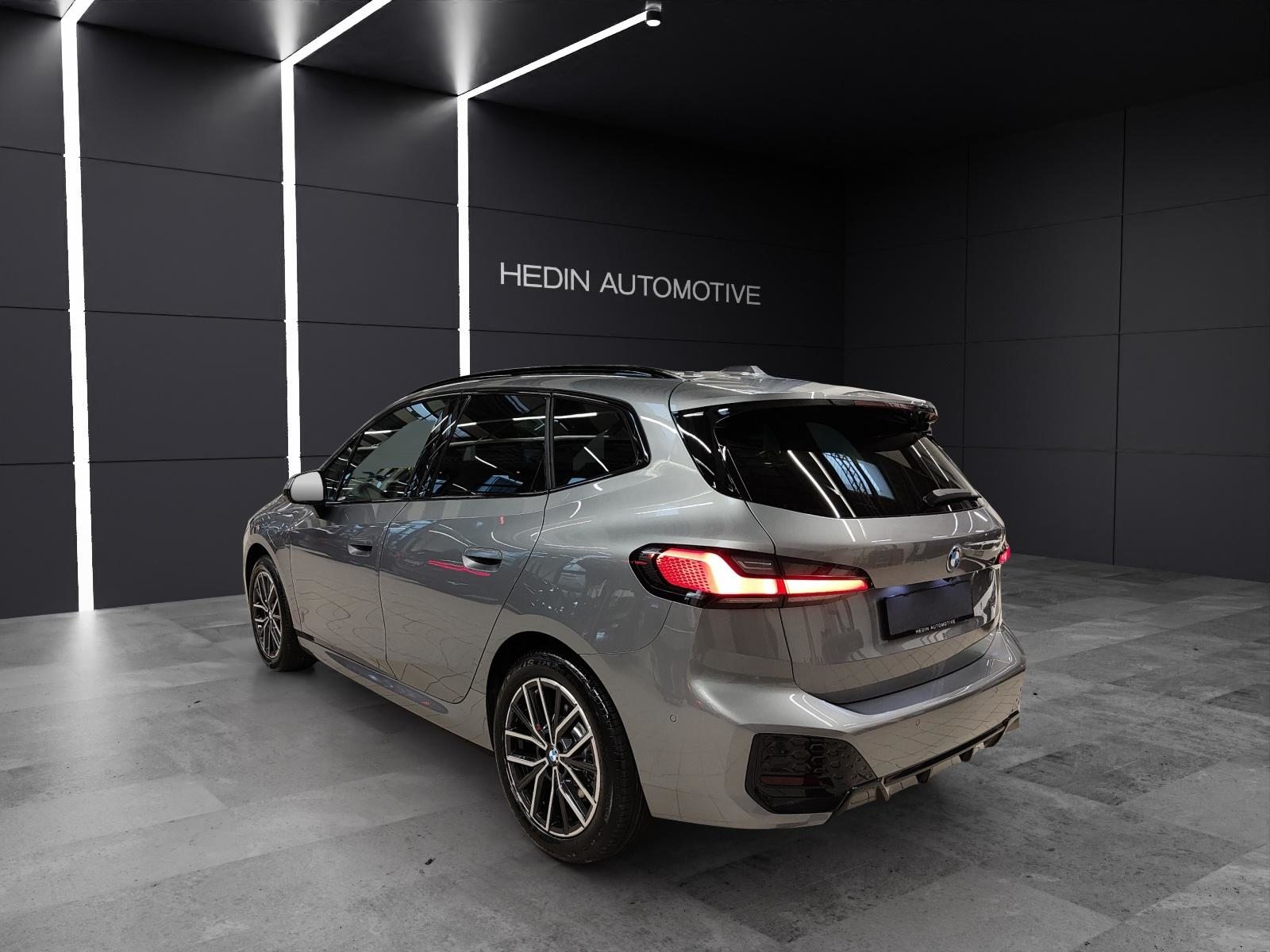 BMW 225e xDrive paddles Active Tourer, Hybride Rechargeable Essence/Électricité, Voiture nouvelle, Automatique - 4