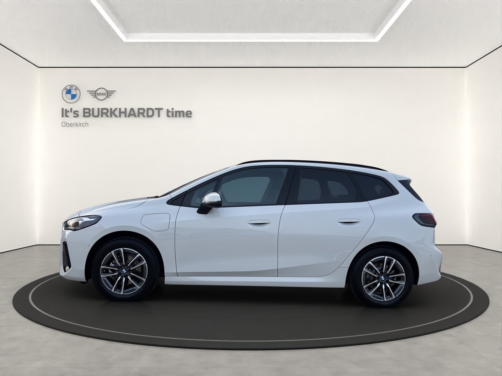 BMW 225e xDr. Act. T. M Sport, Plug-in-Hybrid Petrol/Electric, Second hand / Used, Automatic - 2