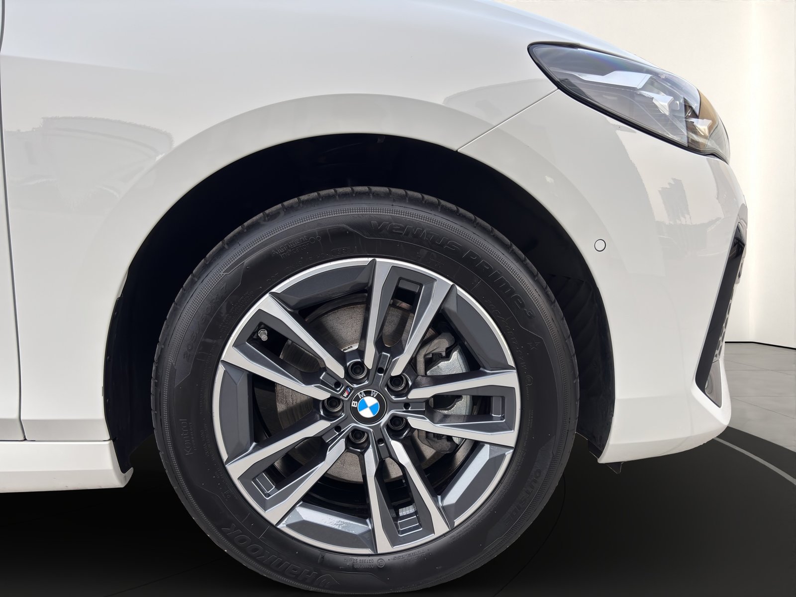 BMW 225e xDr. Act. T. M Sport, Plug-in-Hybrid Petrol/Electric, Second hand / Used, Automatic - 7