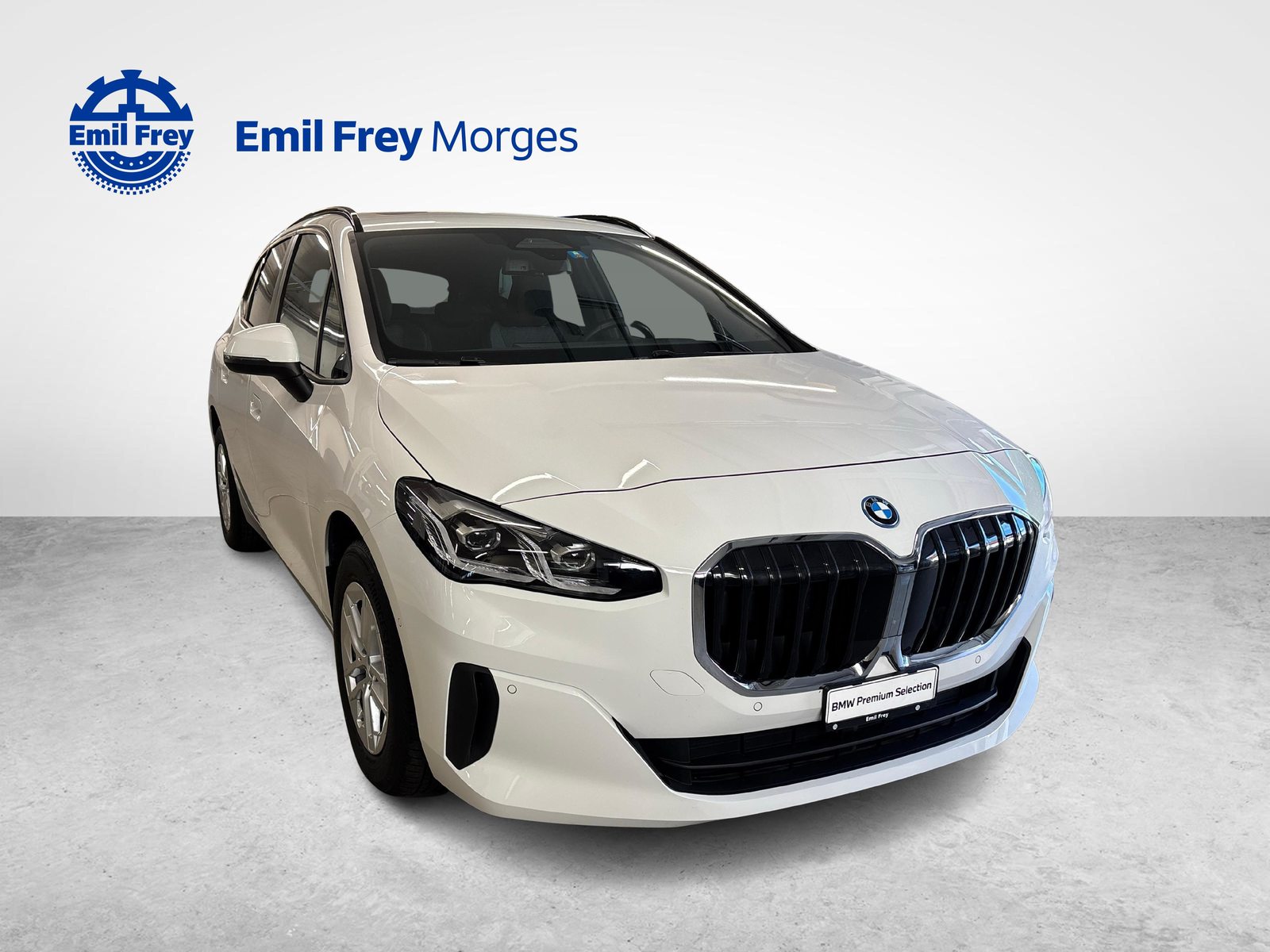 BMW 225
