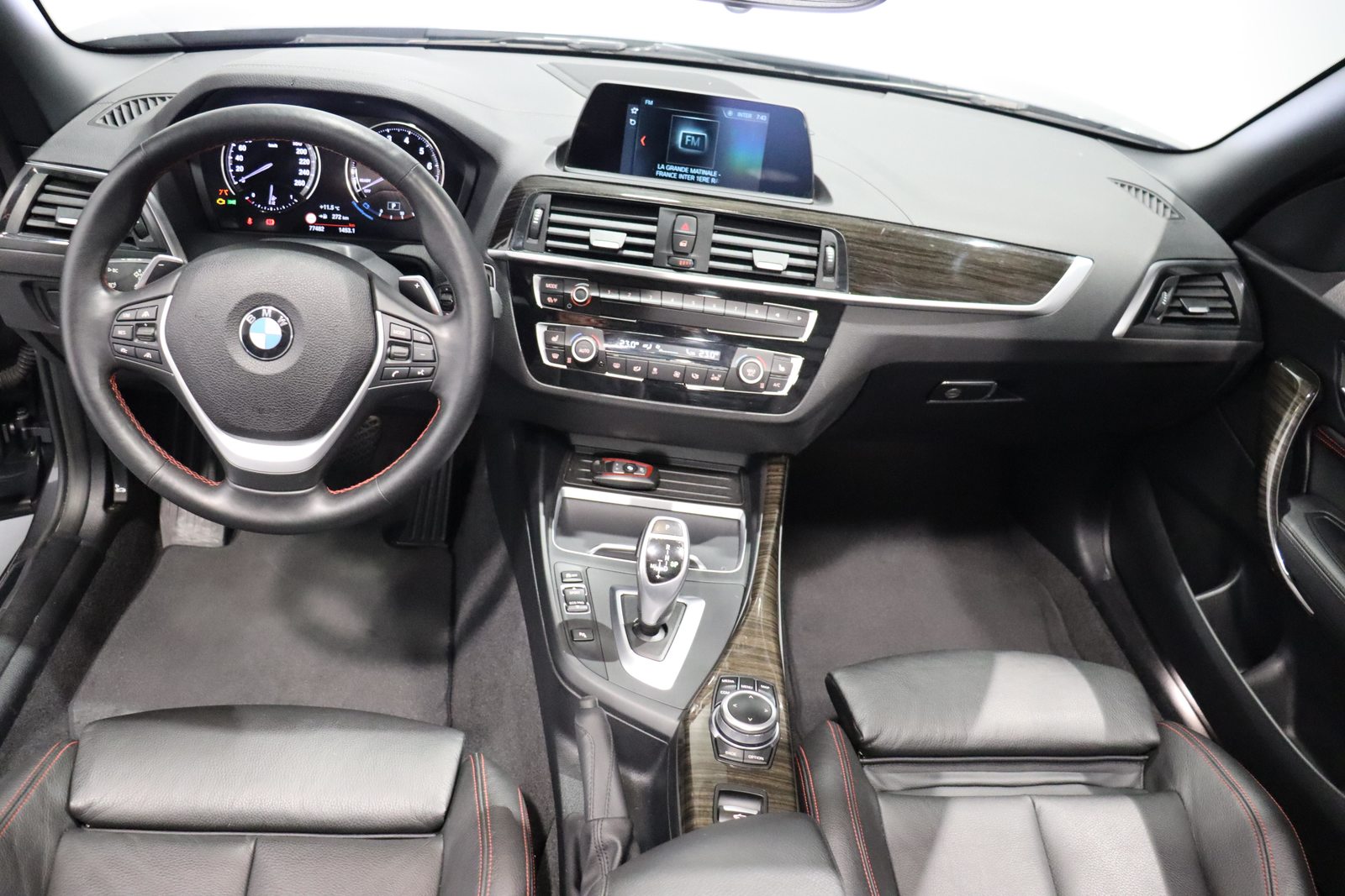 BMW 230i SAG Cabrio, Benzin, Occasion / Gebraucht, Automatik - 2