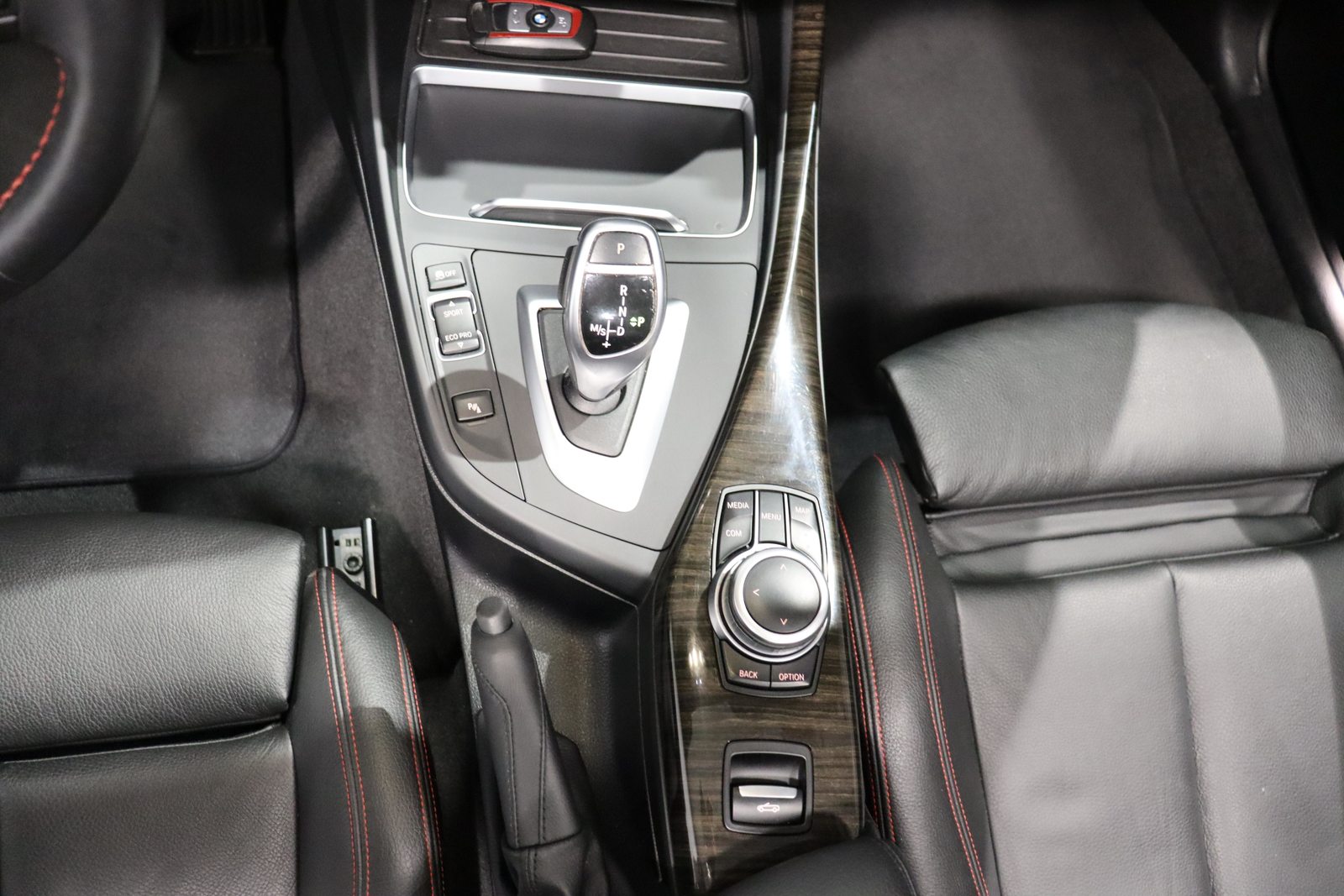 BMW 230i SAG Cabrio, Benzin, Occasion / Gebraucht, Automatik - 5