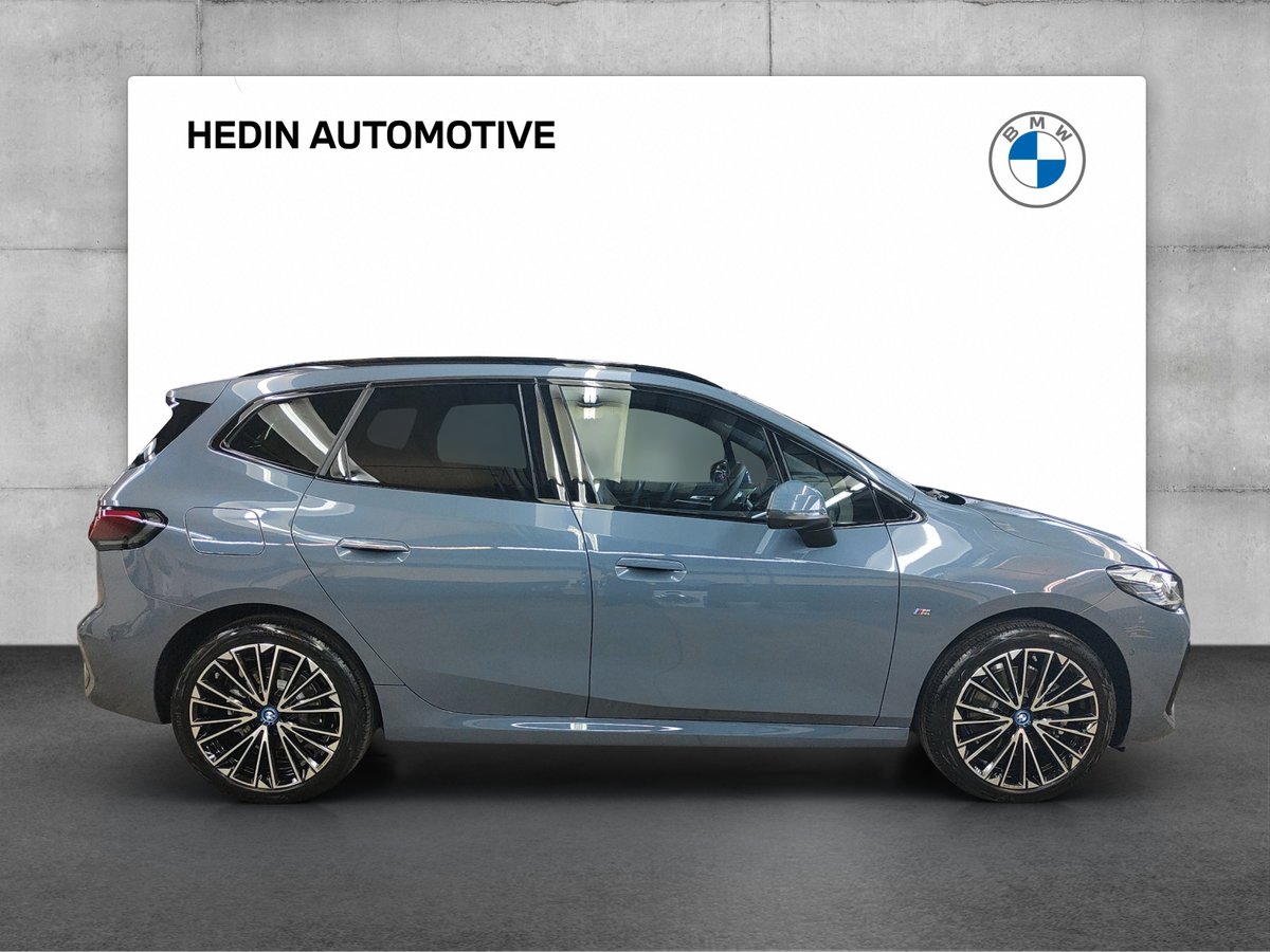 BMW 230e Active Tourer M Sport, Hybride Rechargeable Essence/Électricité, Voiture nouvelle, Automatique - 4