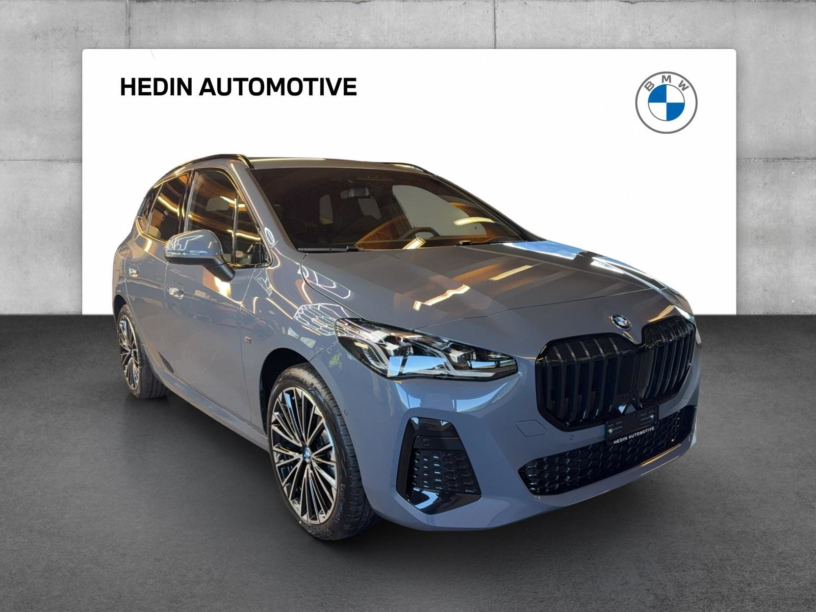 BMW 230e xDrive paddles Active Tourer, Plug-in-Hybrid Benzina/Elettrica, Auto nuove, Automatico - 7