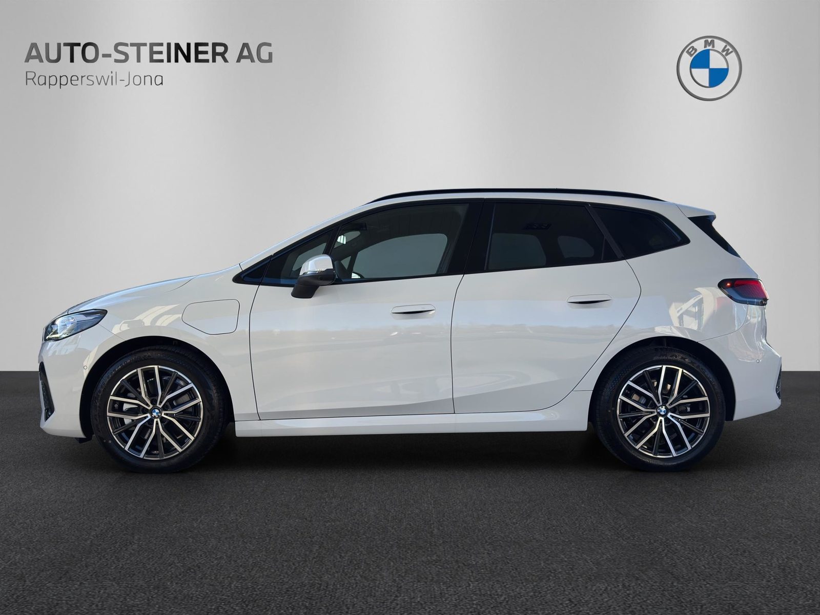 BMW 230e xDrive Active Tourer M Sport, Hybride Rechargeable Essence/Électricité, Voiture nouvelle, Automatique - 2