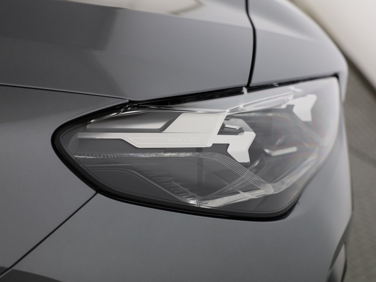 BMW 230e xDr. Act. T. M Sport, Plug-in-Hybrid Petrol/Electric, New car, Automatic - 6