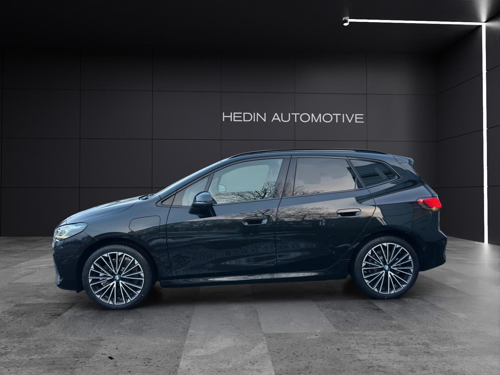 BMW 230e xDrive paddles Active Tourer, Plug-in-Hybrid Benzin/Elektro, Neuwagen, Automatik - 3