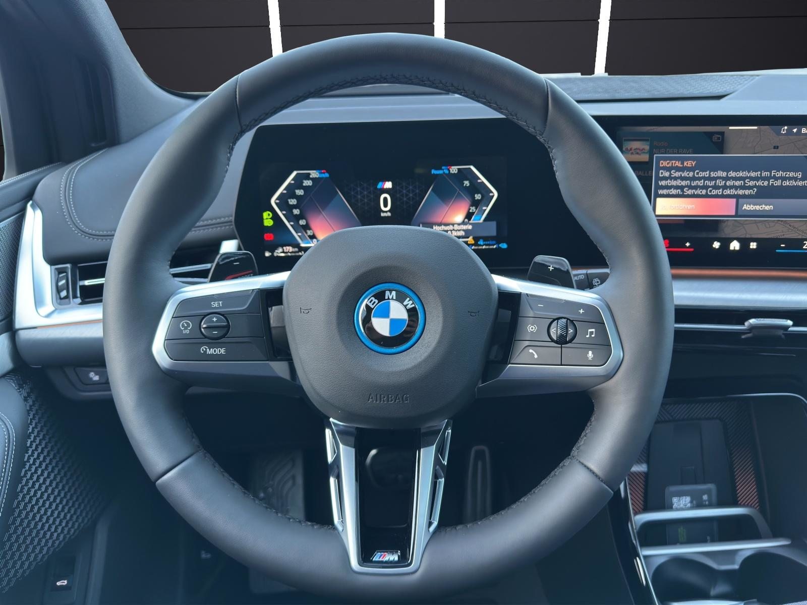 BMW 230e xDrive paddles Active Tourer, Plug-in-Hybrid Benzin/Elektro, Neuwagen, Automatik - 7