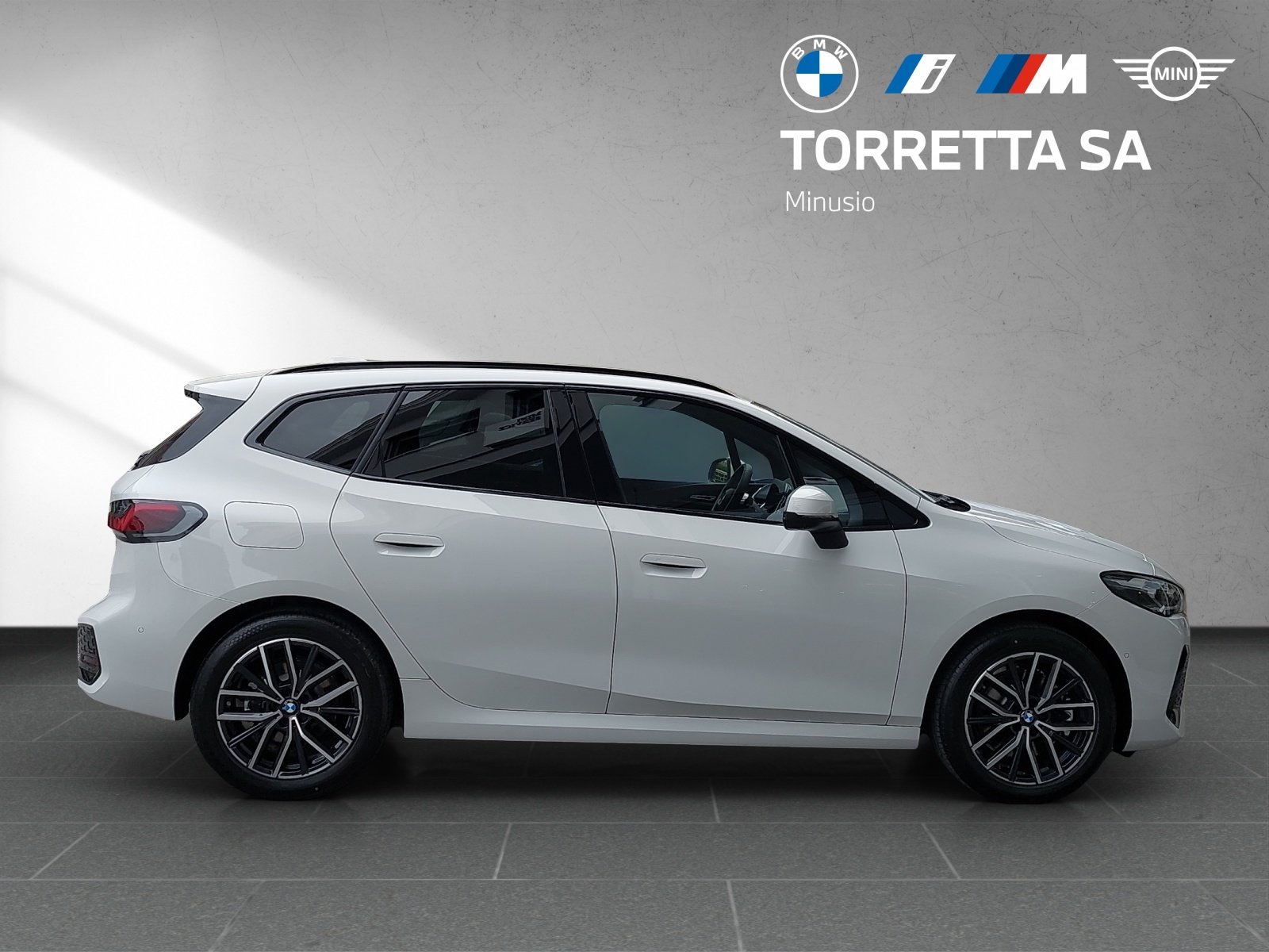 BMW 230e Active Tourer M Sport, Plug-in-Hybrid Petrol/Electric, New car, Automatic - 6
