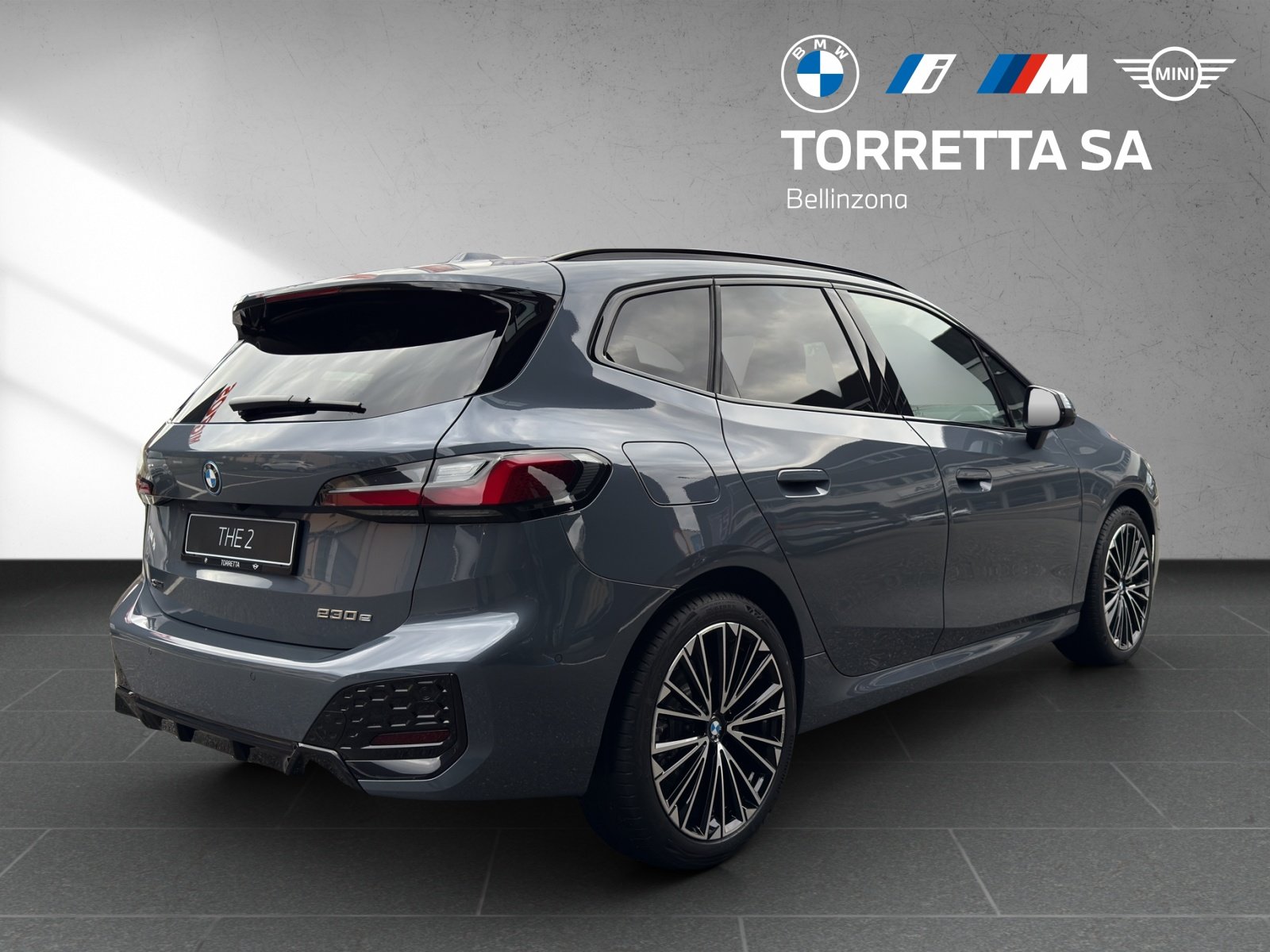 BMW 230e Active Tourer M Sport, Hybride Rechargeable Essence/Électricité, Voiture nouvelle, Automatique - 5