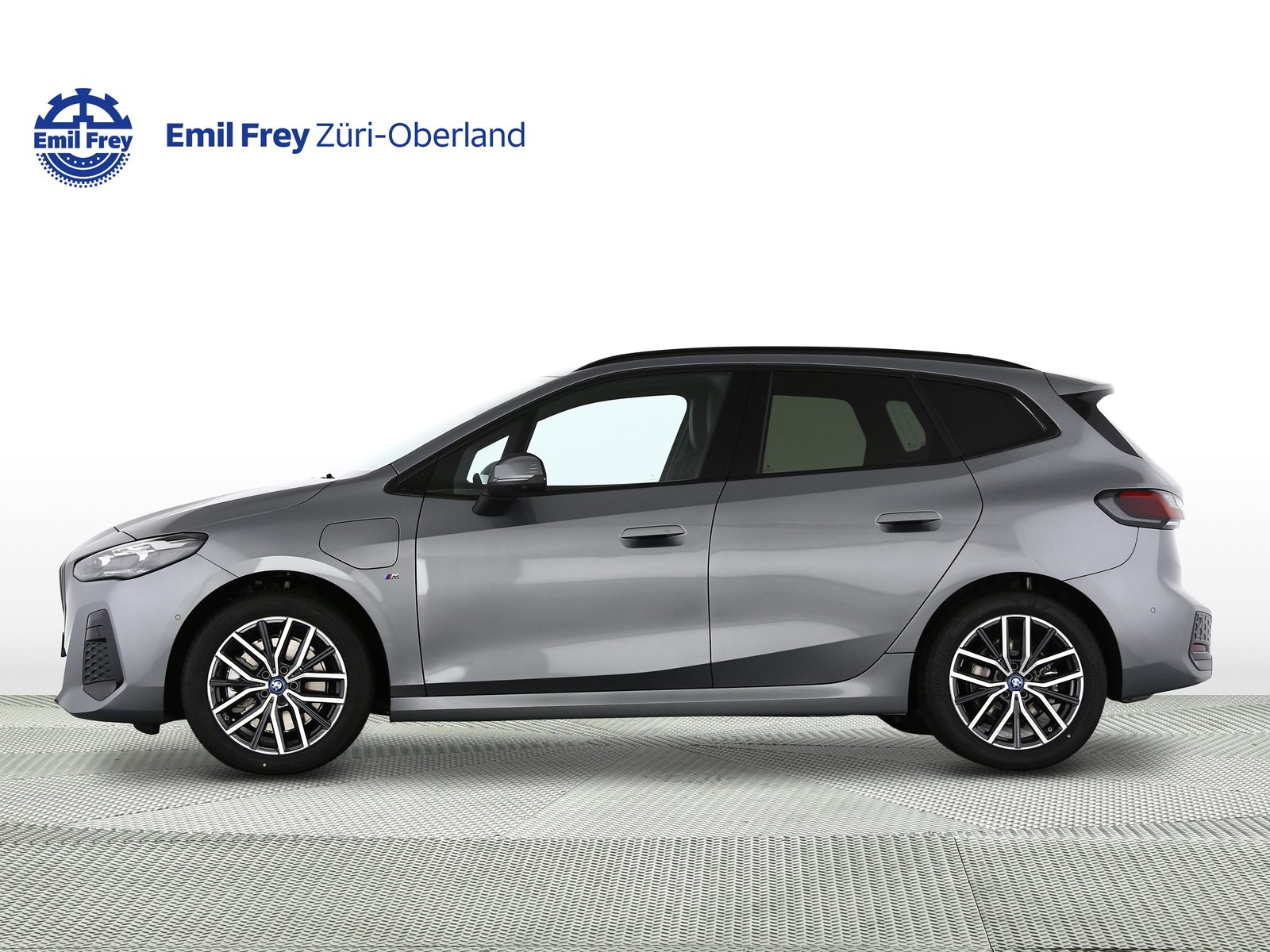 BMW 230e xDrive Active Tourer, Hybride Rechargeable Essence/Électricité, Voiture nouvelle, Automatique - 2